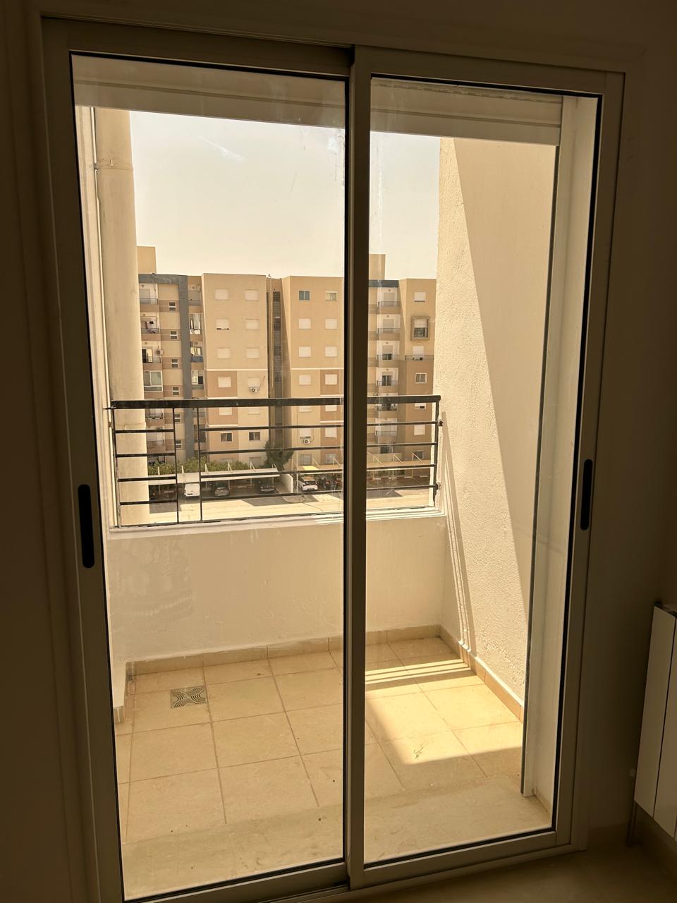 La Soukra Cite Ennacim Location Appart. 2 pices S2 neuf particulier