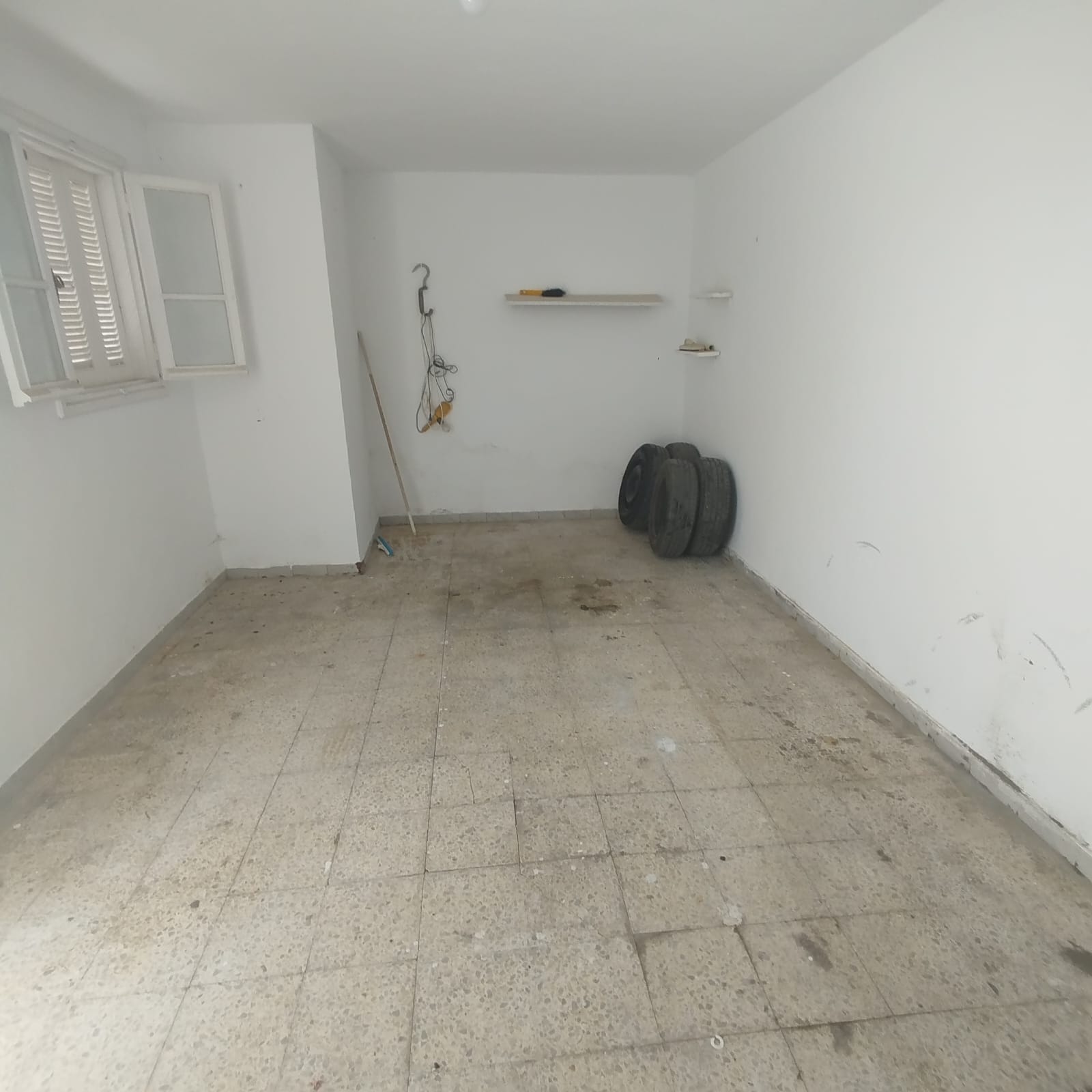 El Menzah El Menzah 9 Location Appart. 4 pices Spacieux tage de villa s3 bien ar  menzah9a