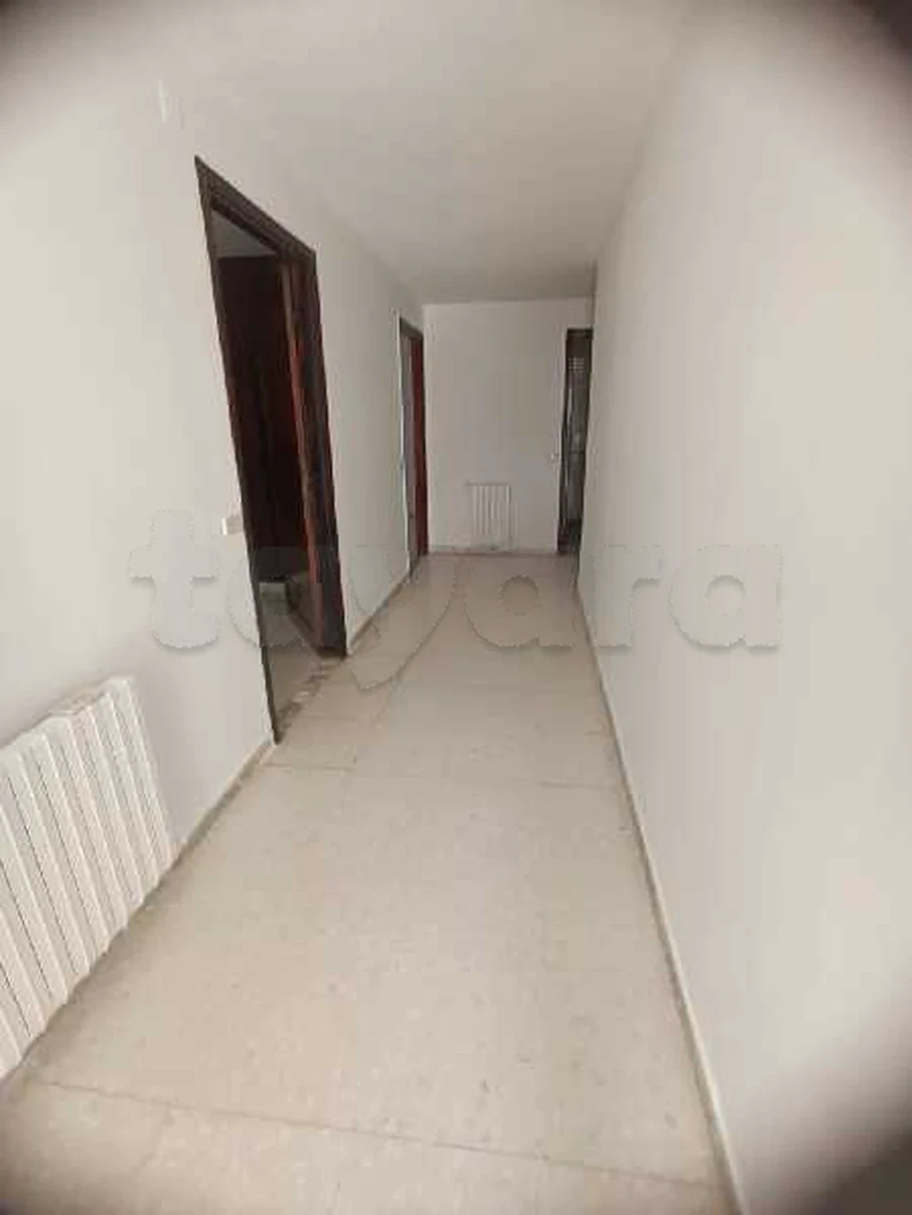 Ariana Ville El Menzah 8 Location Appart. 4 pices Spacieux rdc de villa s3  menzah8