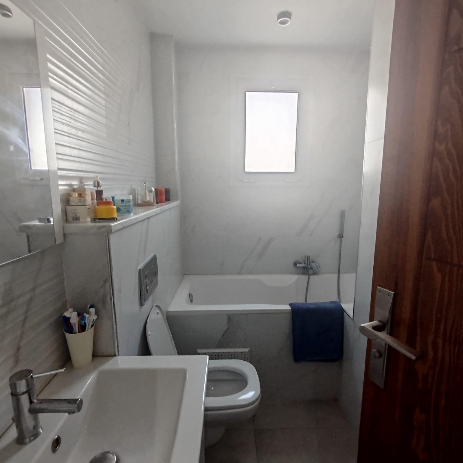 Mnihla Jardins d'el Menzah Location Appart. 3 pices Magnifique appartement s2  jardin d'elmenzah1