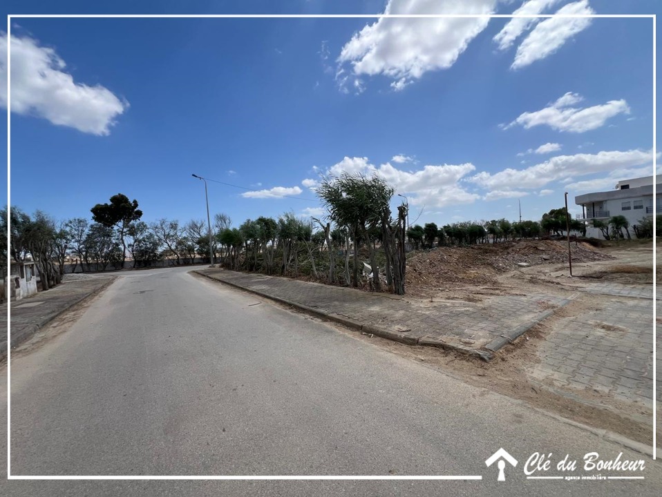 Raoued Raoued Terrain Terrain nu Terrain  lotissement les flamants roses