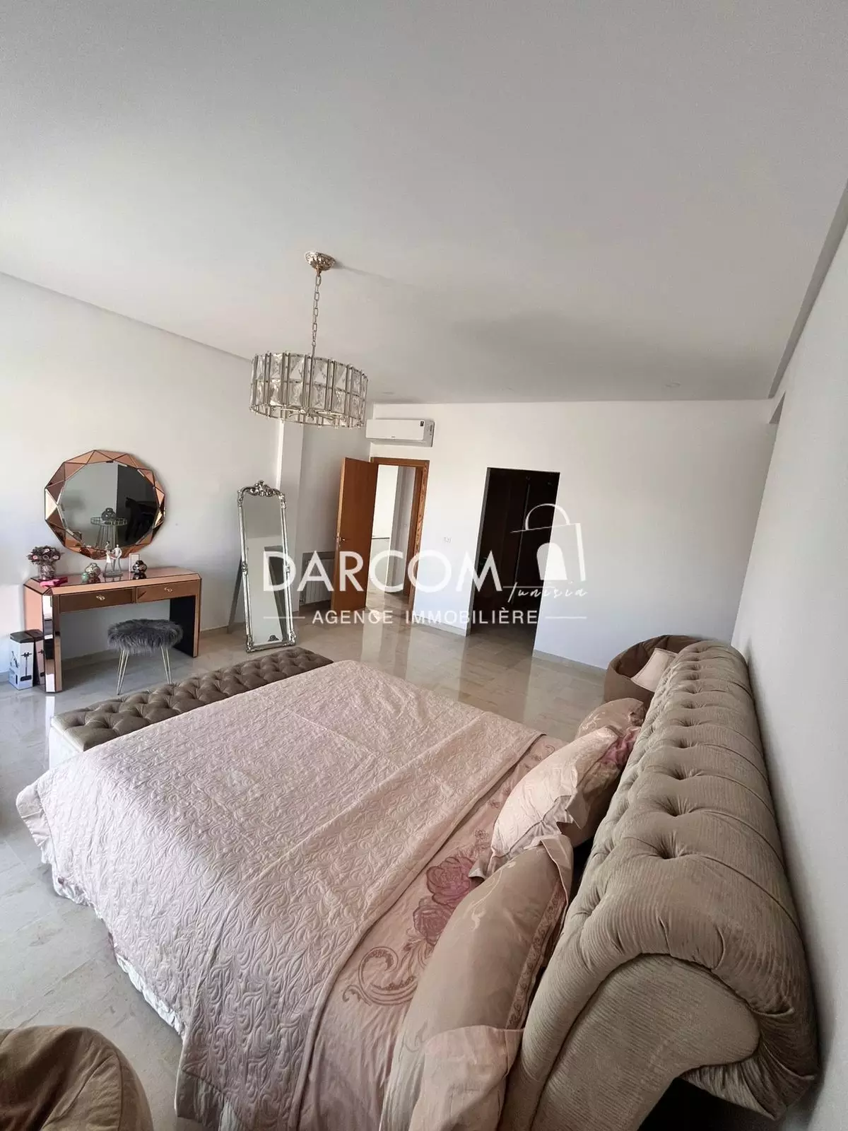La Soukra La Soukra Location Maisons Villa meubl avec piscine