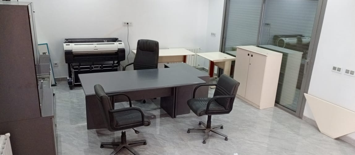 Sfax Ville Caid Mhamed Meubles de bureau Bureaux - Tables Meuble de bureau