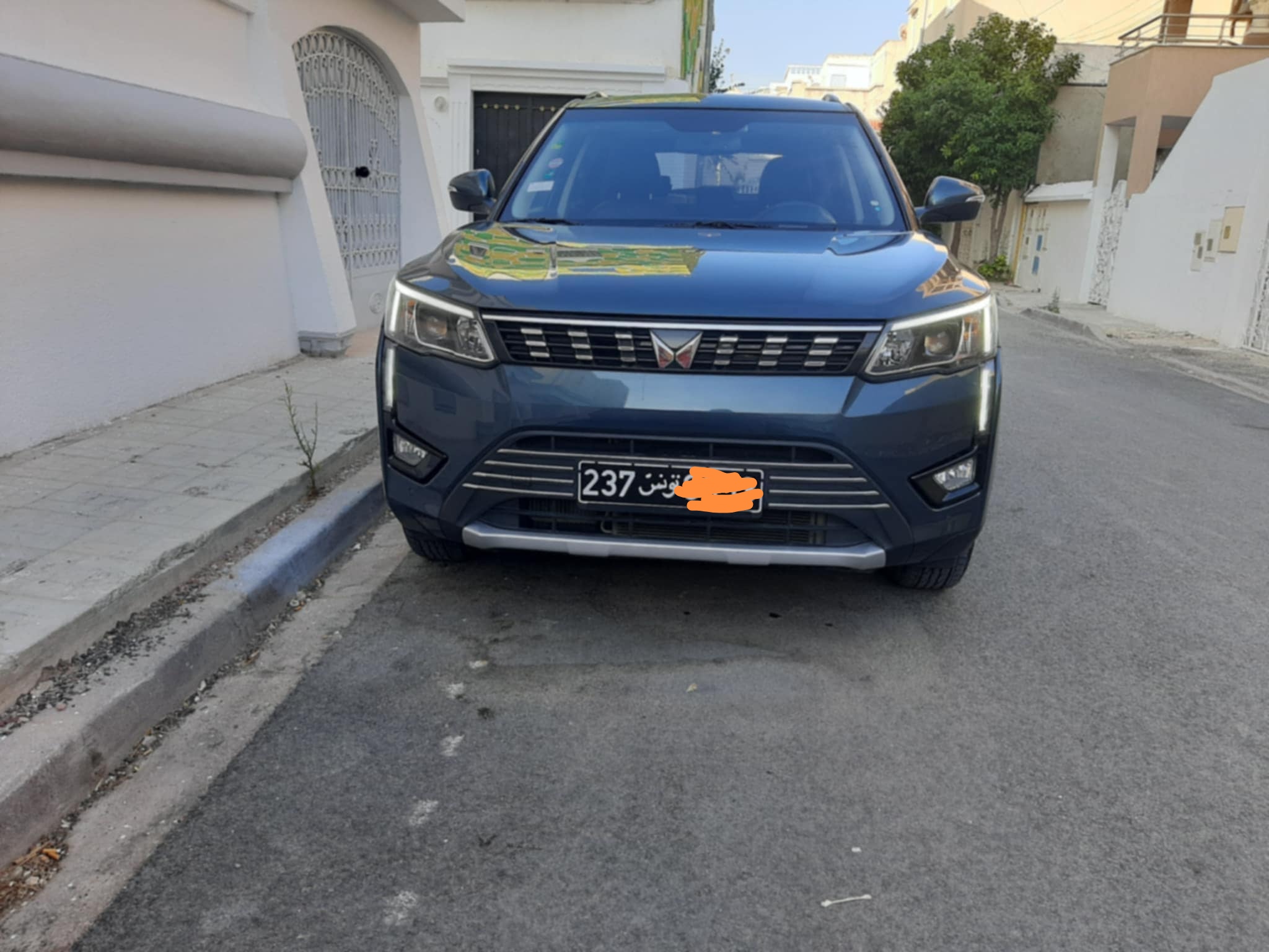 Carthage Carthage Mahindra Autre Modle Mahindra xuv 300 w8 avec toit