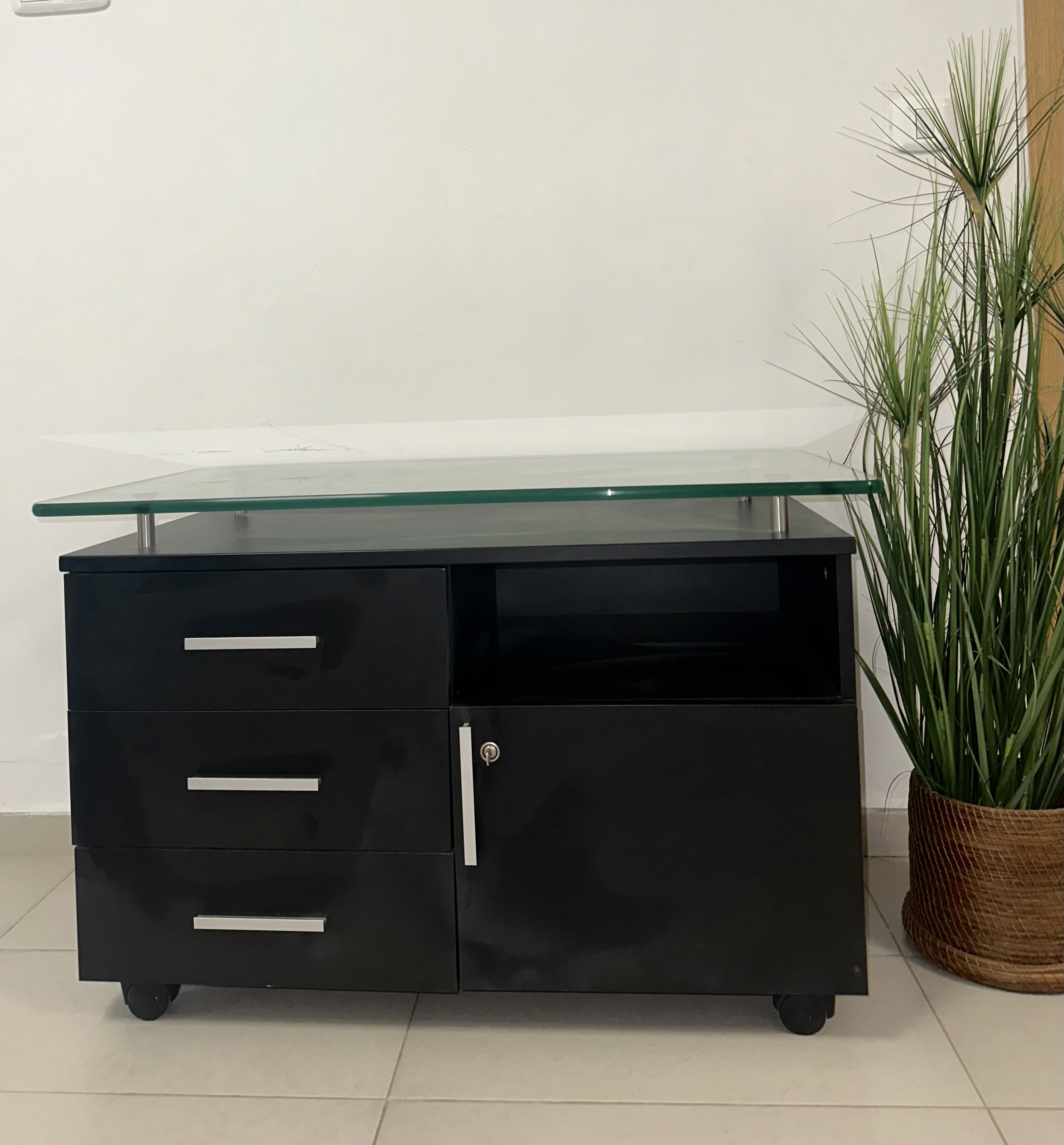 La Marsa Marsa Ennassim Meubles de bureau Bureaux - Tables Bureau avec retour et chaise prsident