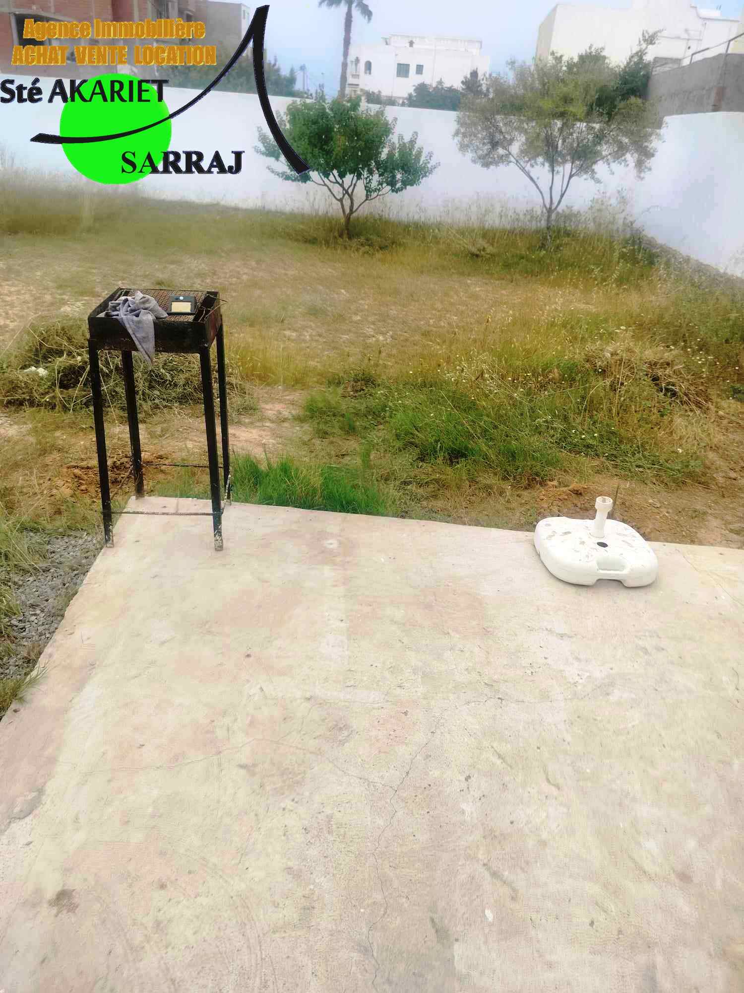 Akouda Chatt Meriem Terrain Terrain nu Terrain clotur 471m avec studio  chatt mariem
