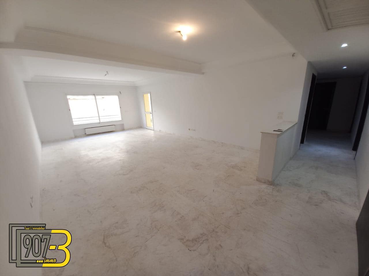 El Menzah El Menzah 9 Vente Appart. 3 pices Un appartement s3  el menzah 9c