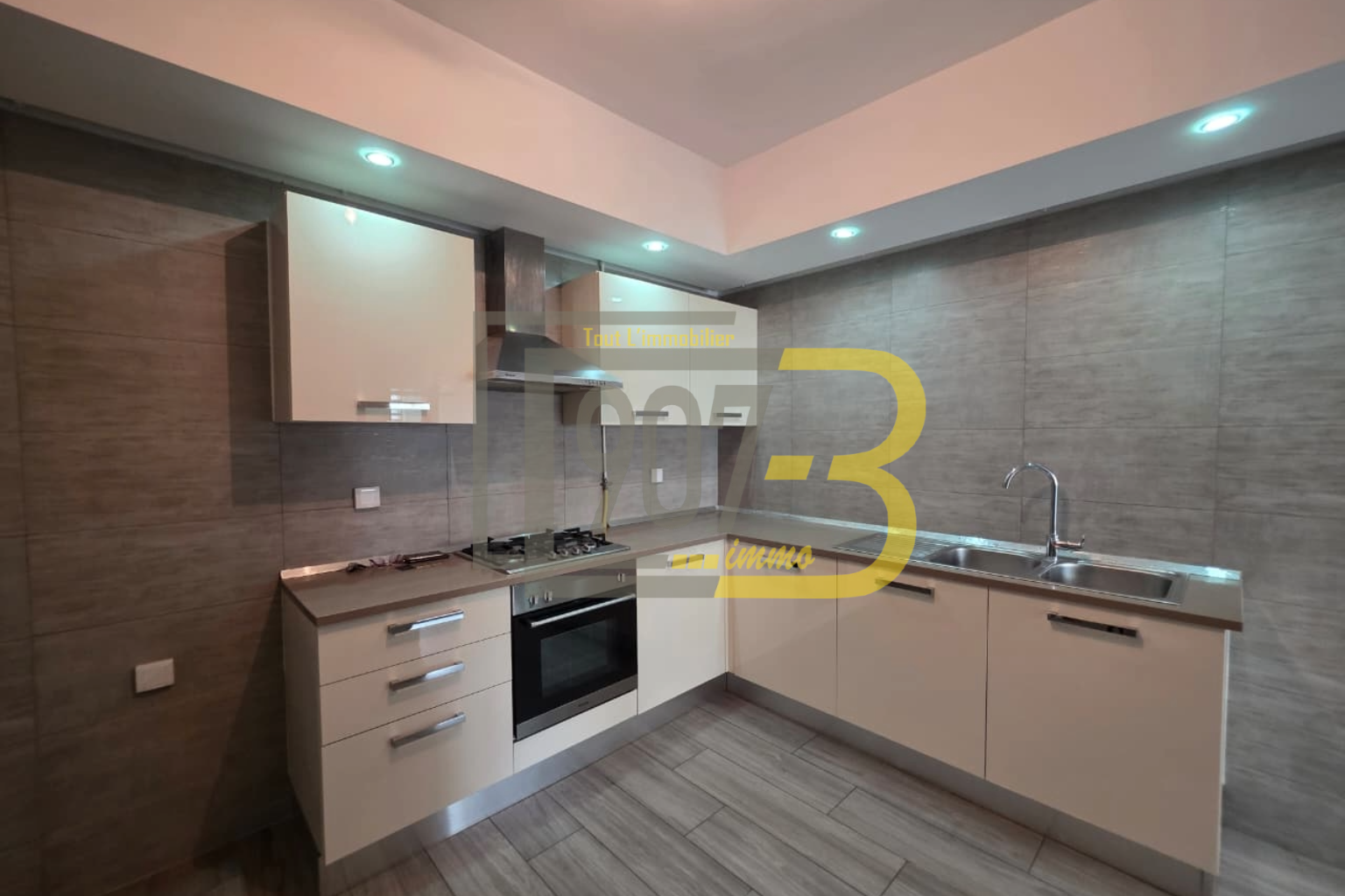 Ariana Ville Cite Ennasr 2 Location Appart. 2 pices Un trs bel appartement s2  ennasr