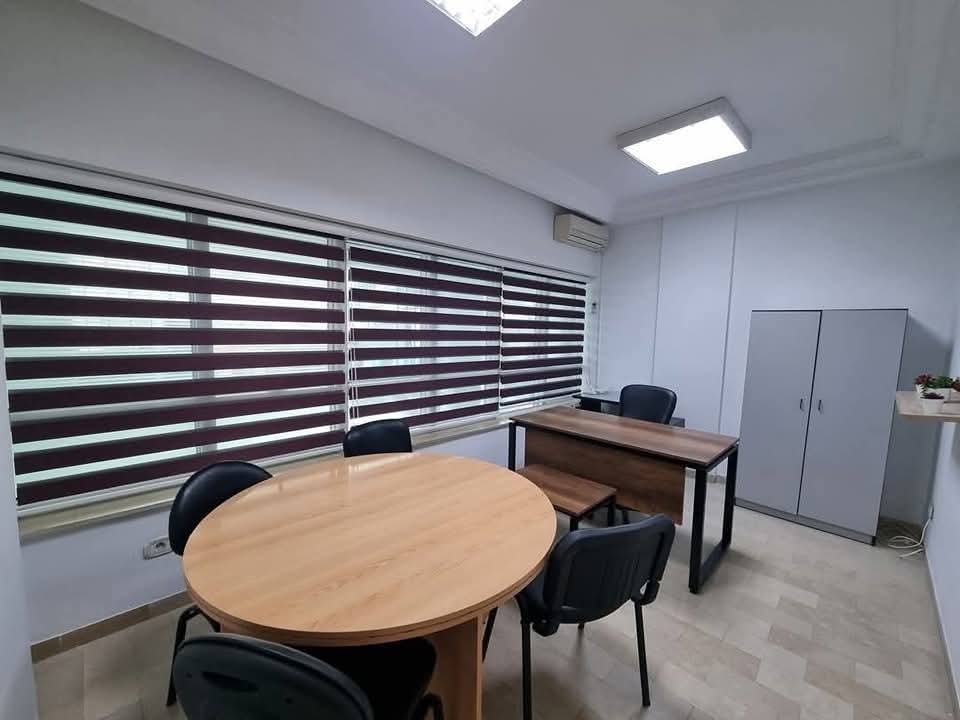Ariana Ville Cite Ennasr 2 Location Autre Bureaux privs
