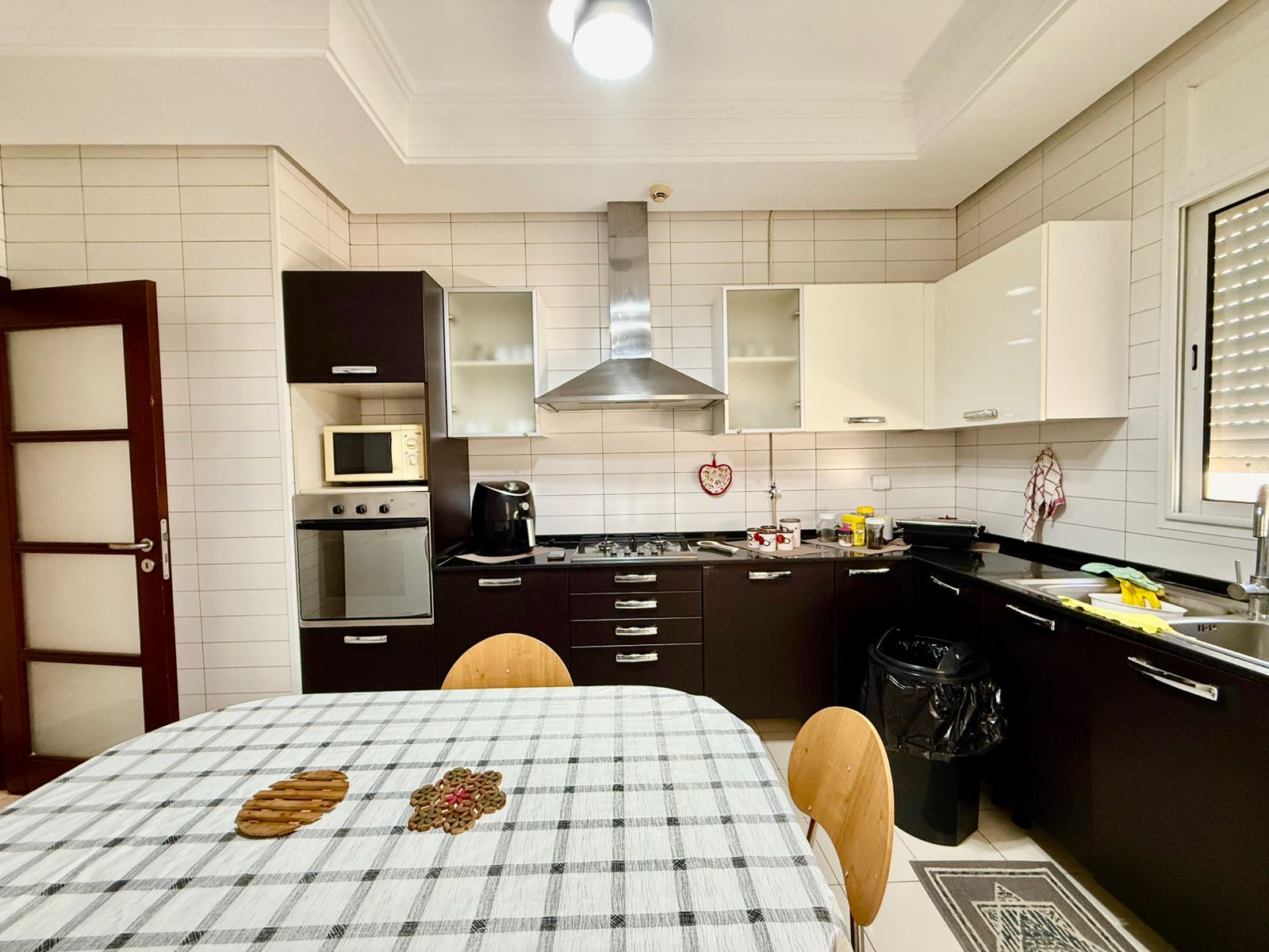 La Marsa&nbsp;Berge Du Lac&nbsp;Location&nbsp;Appart. 4 pi�ces&nbsp;Aprt salon et 4 chambres au lac 2