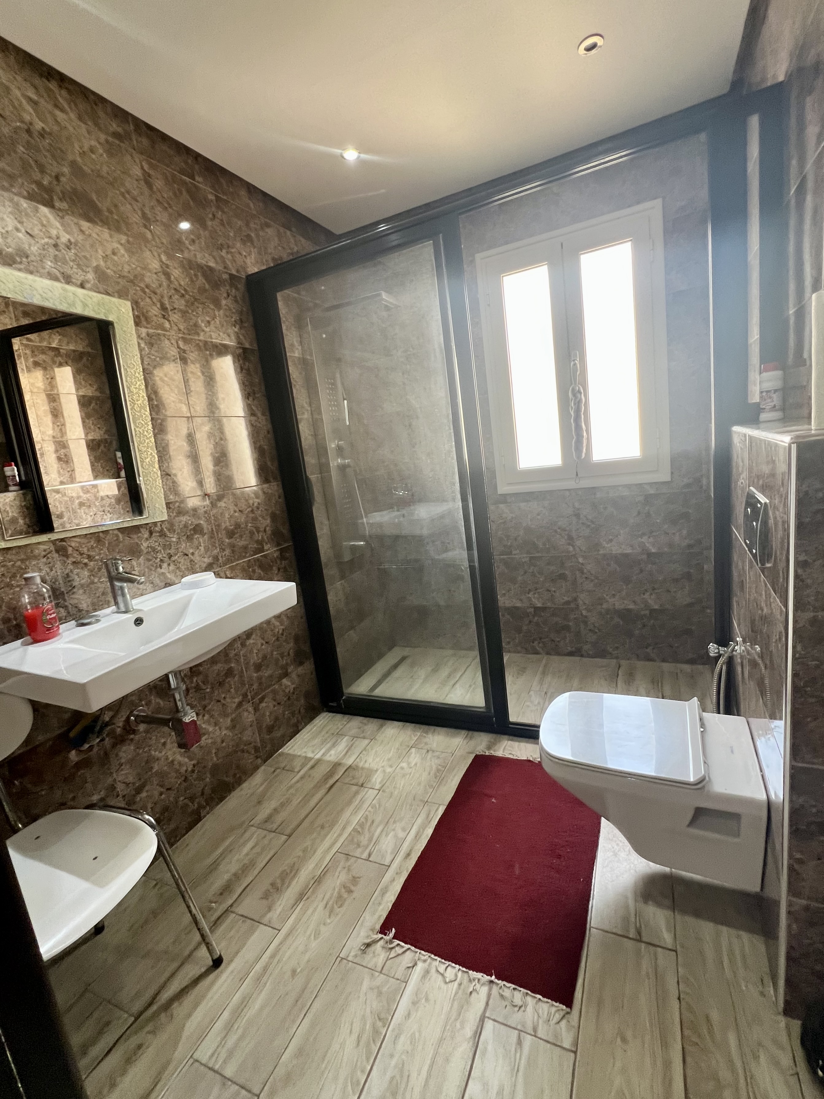 La Marsa Berge Du Lac Location Appart. 3 pices Appart meubl salon et 2 chambres au lac 2