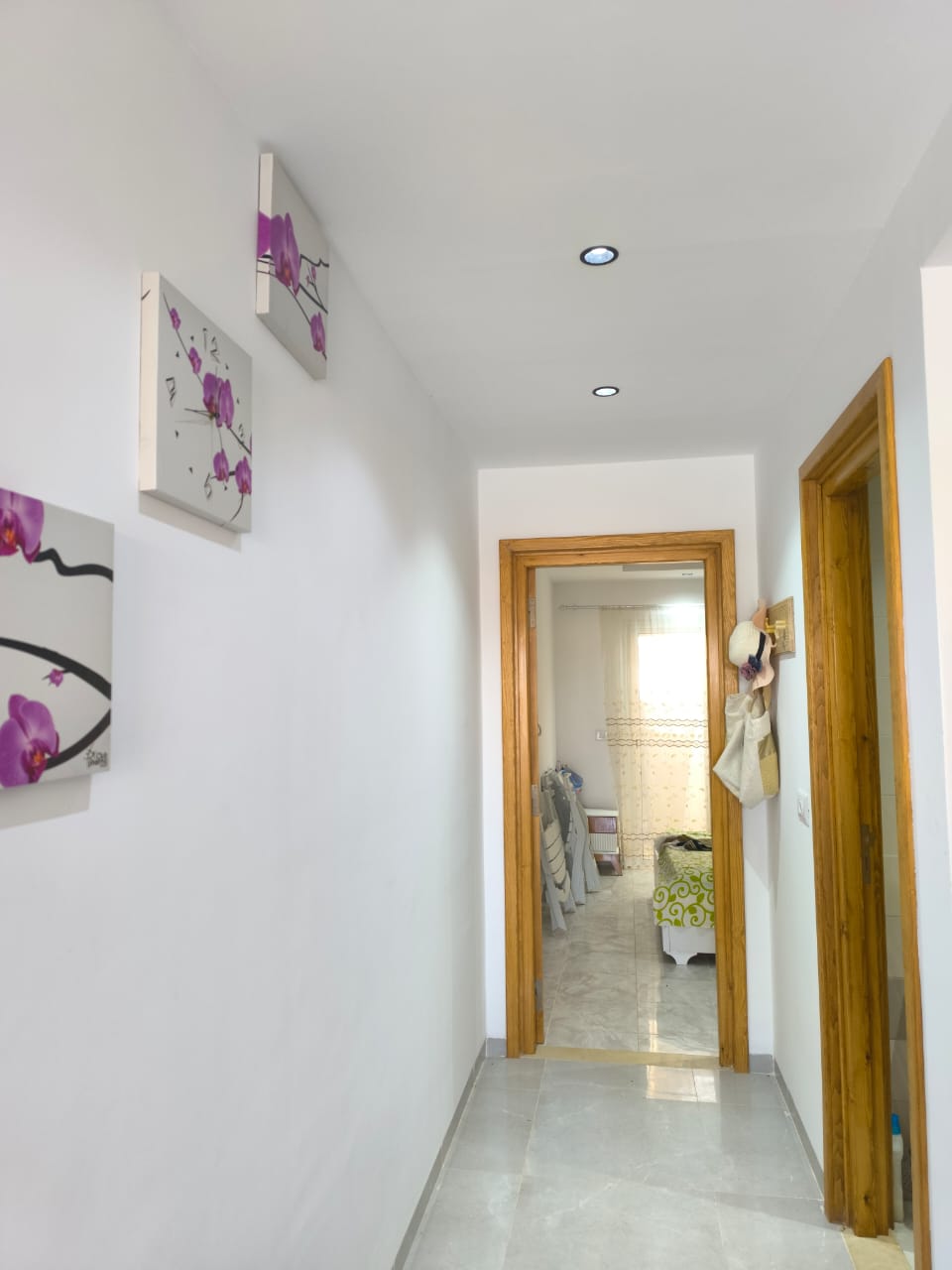 Hammam El Ghezaz Hammam El Ghezaz Vente Appart. 1 pice Appartement au rdc  plage  hammam el ghazaz