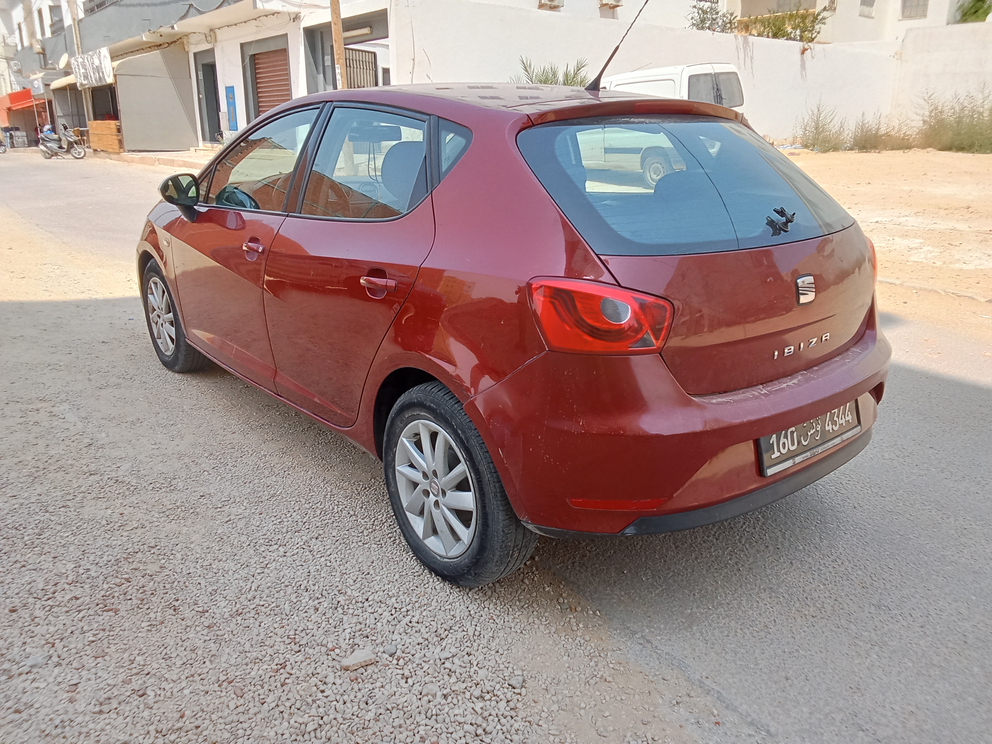 Gabes Ouest Chenini Gabes Seat Ibiza Ibiza style essence toutes options