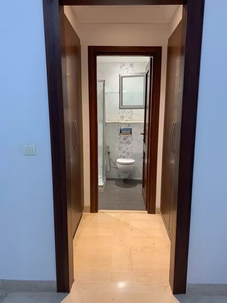 La Soukra La Soukra Location Appart. 3 pices S3 a soukra a 2 mm du centre commercial lc waikiki