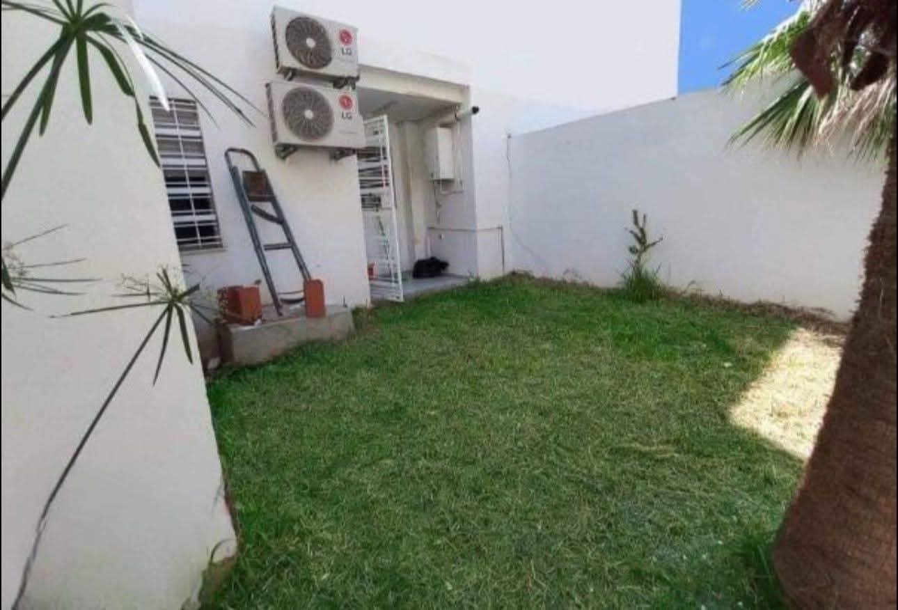 El Menzah El Menzah 9 Vente Appart. 2 pices S1 rdc avec jardin 250 md menzah 9c