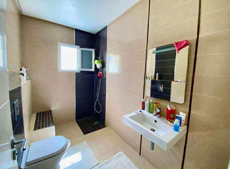 Raoued Cite El Ghazala 1 Location Maisons Villa s4 1950 d ghazela