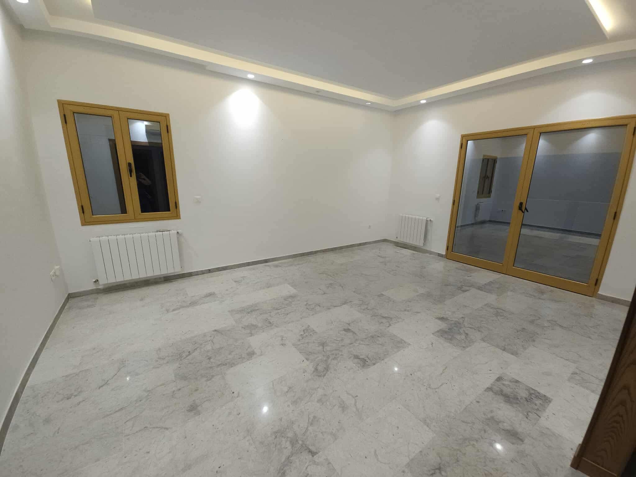 Mnihla Jardins d'el Menzah Location Maisons Etage de villa s3 1700 d