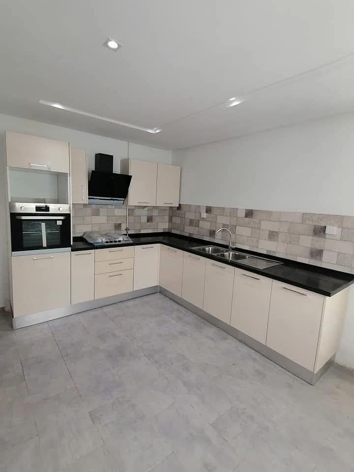 Ariana Ville Cite El Intissar 2 Location Appart. 3 pices S2 rez de chausse 1580 d