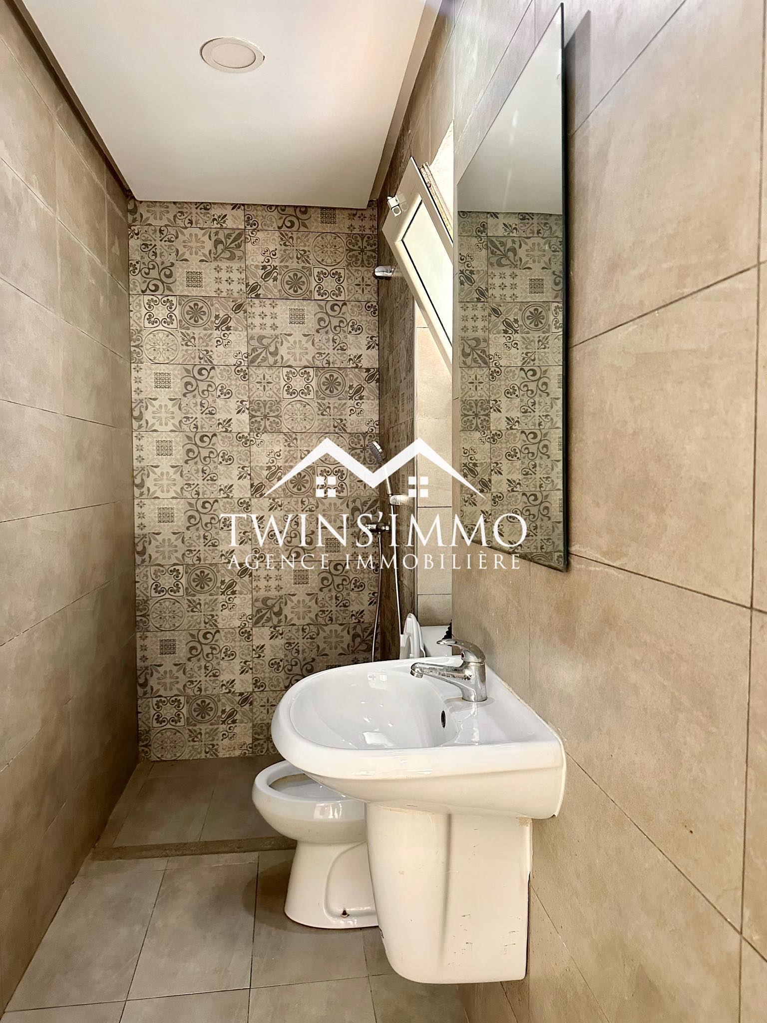 La Marsa Marsa Erriadh Location Appart. 2 pices Appartement s2  la marsa jbal khaoui