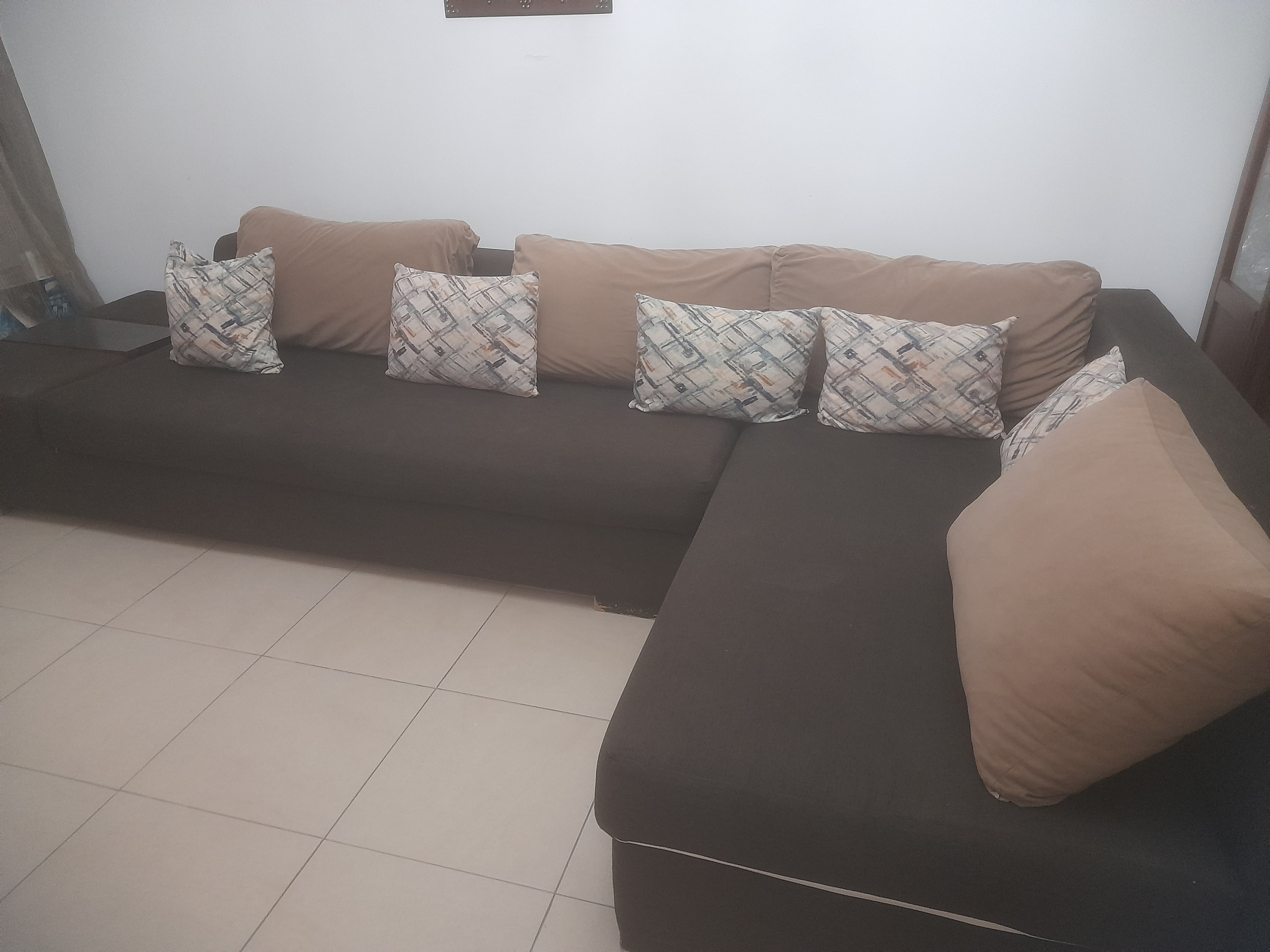 La Soukra Borj Louzir Salon - Salle  manger  Salons Salon sejour