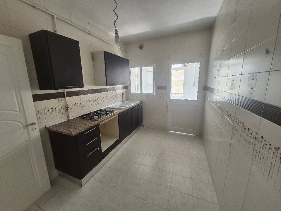 La Marsa El Aouina Vente Appart. 3 pices S plus 2 avec suite ppk et cellier