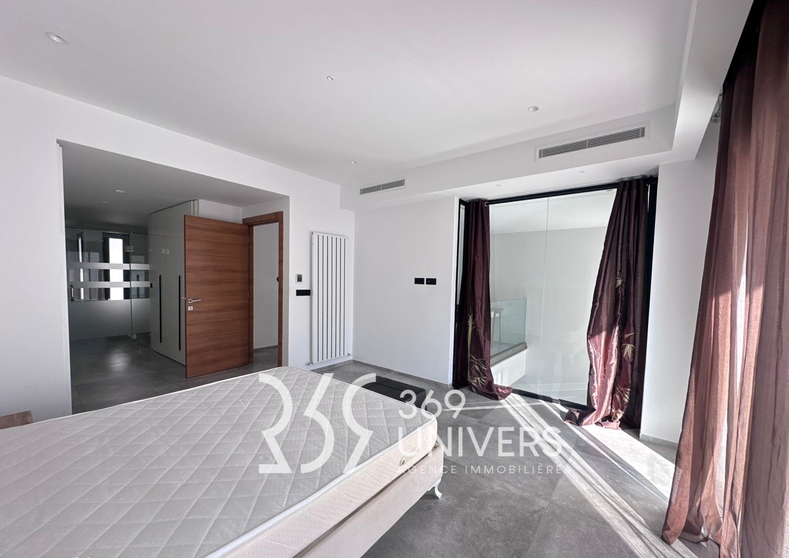 La Marsa Gammart Location Maisons Triplex avec piscine  gammarth ref rh169