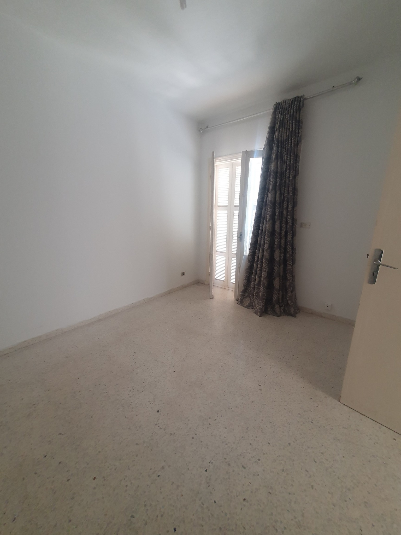 El Menzah El Menzah 9 Location Appart. 2 pices Disponible tout de suite