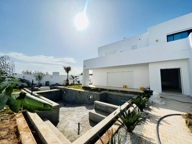 Hammamet Hammamet Vente Appart. 5 pices+ V418 villa dora 1