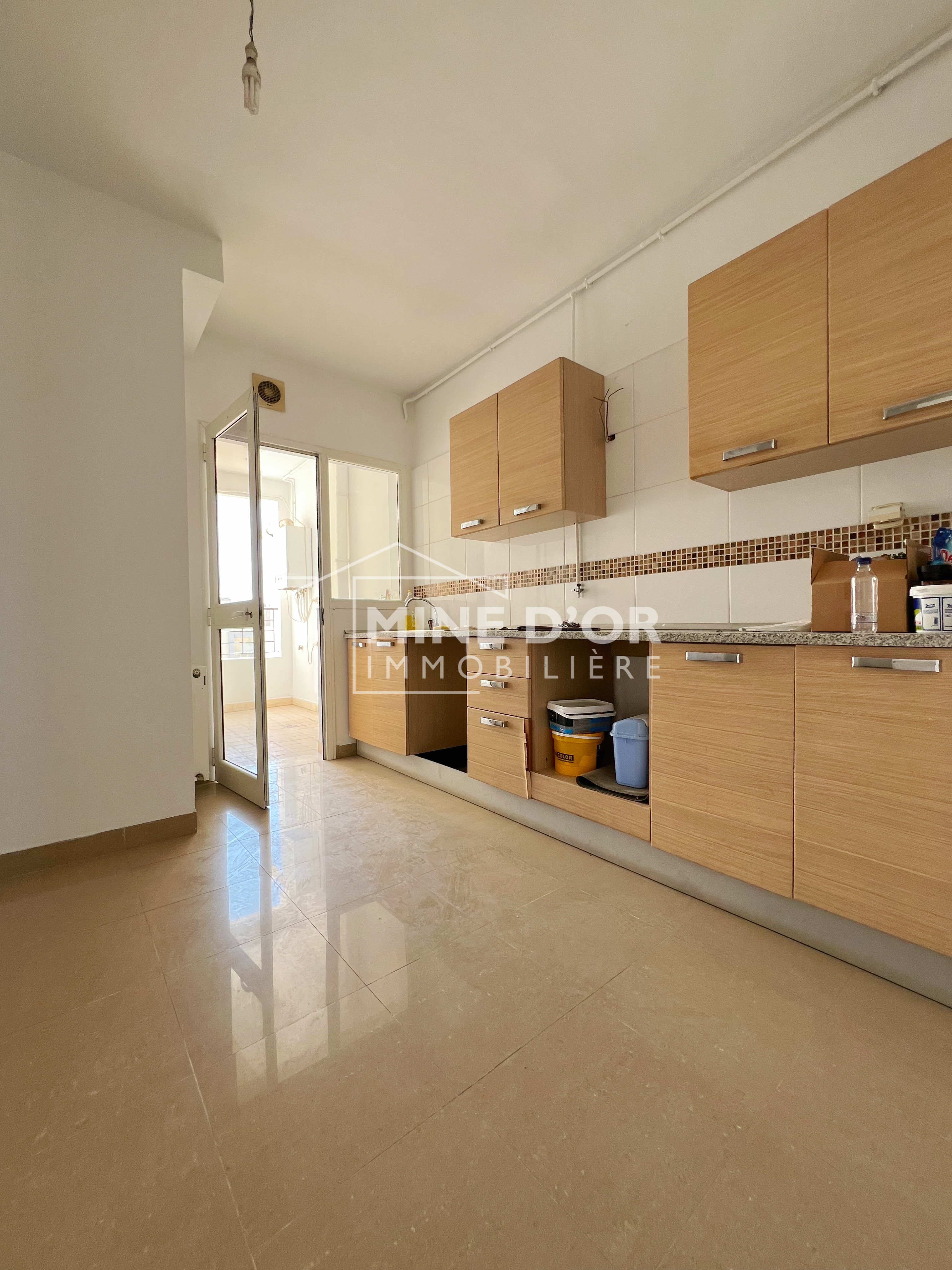 Cite El Khadra Zone urbaine nord Location Appart. 4 pices Al appartement s3 spacieux au centre urbain nord