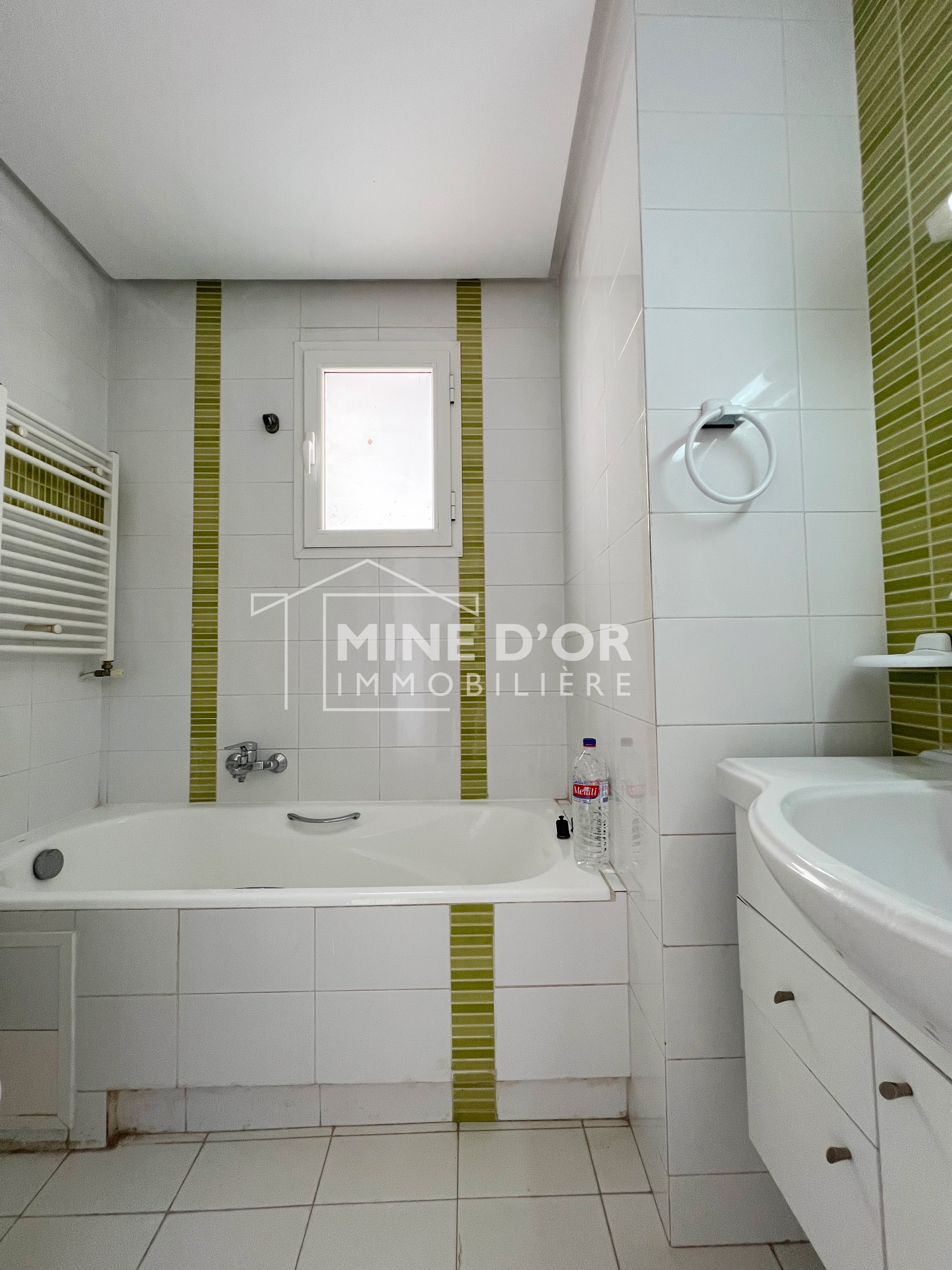Cite El Khadra Zone urbaine nord Location Appart. 4 pices Al appartement s3 spacieux au centre urbain nord