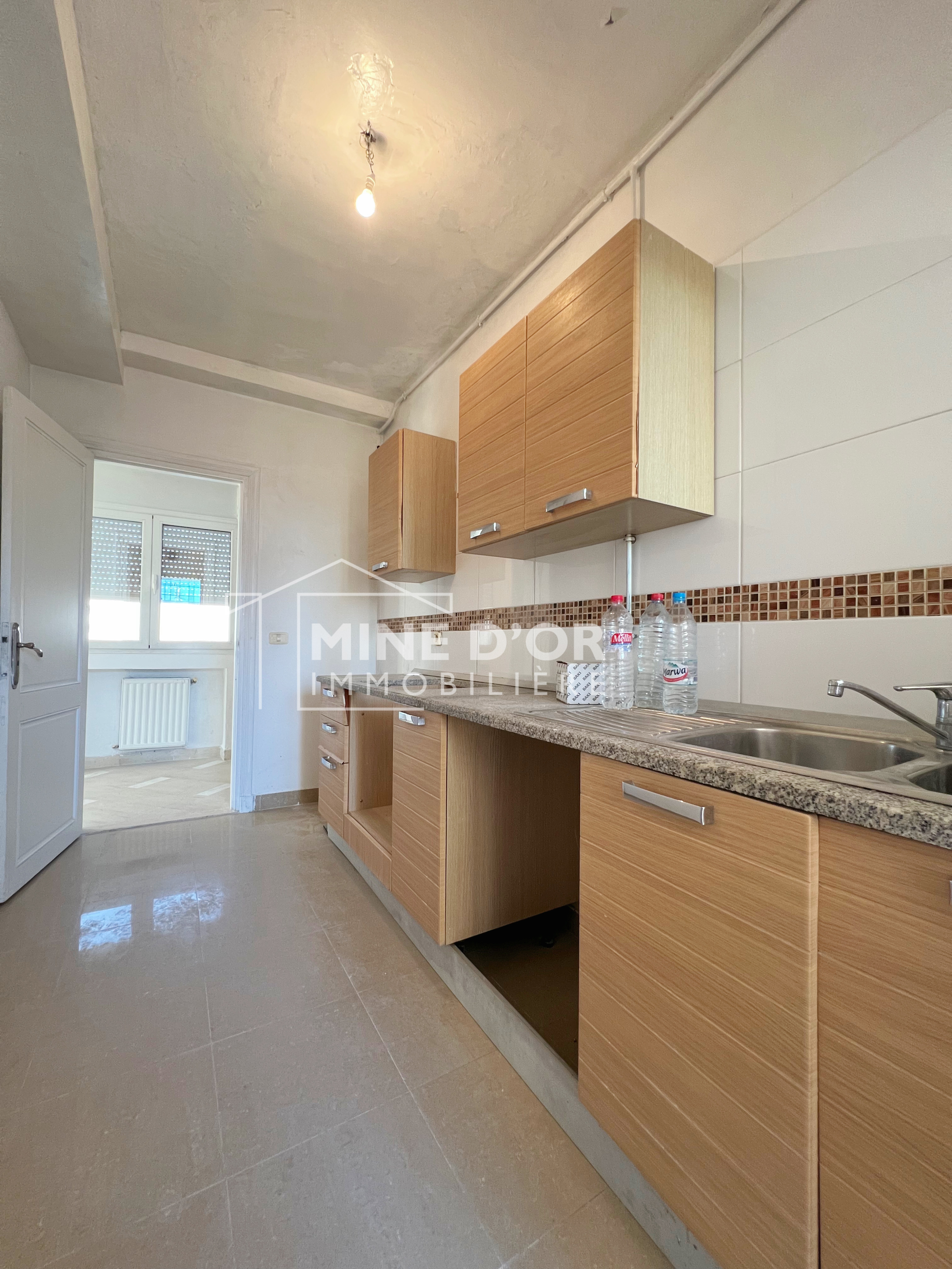 Cite El Khadra Zone urbaine nord Location Appart. 2 pices Al appartement s1 avec terrasse au centre urbain