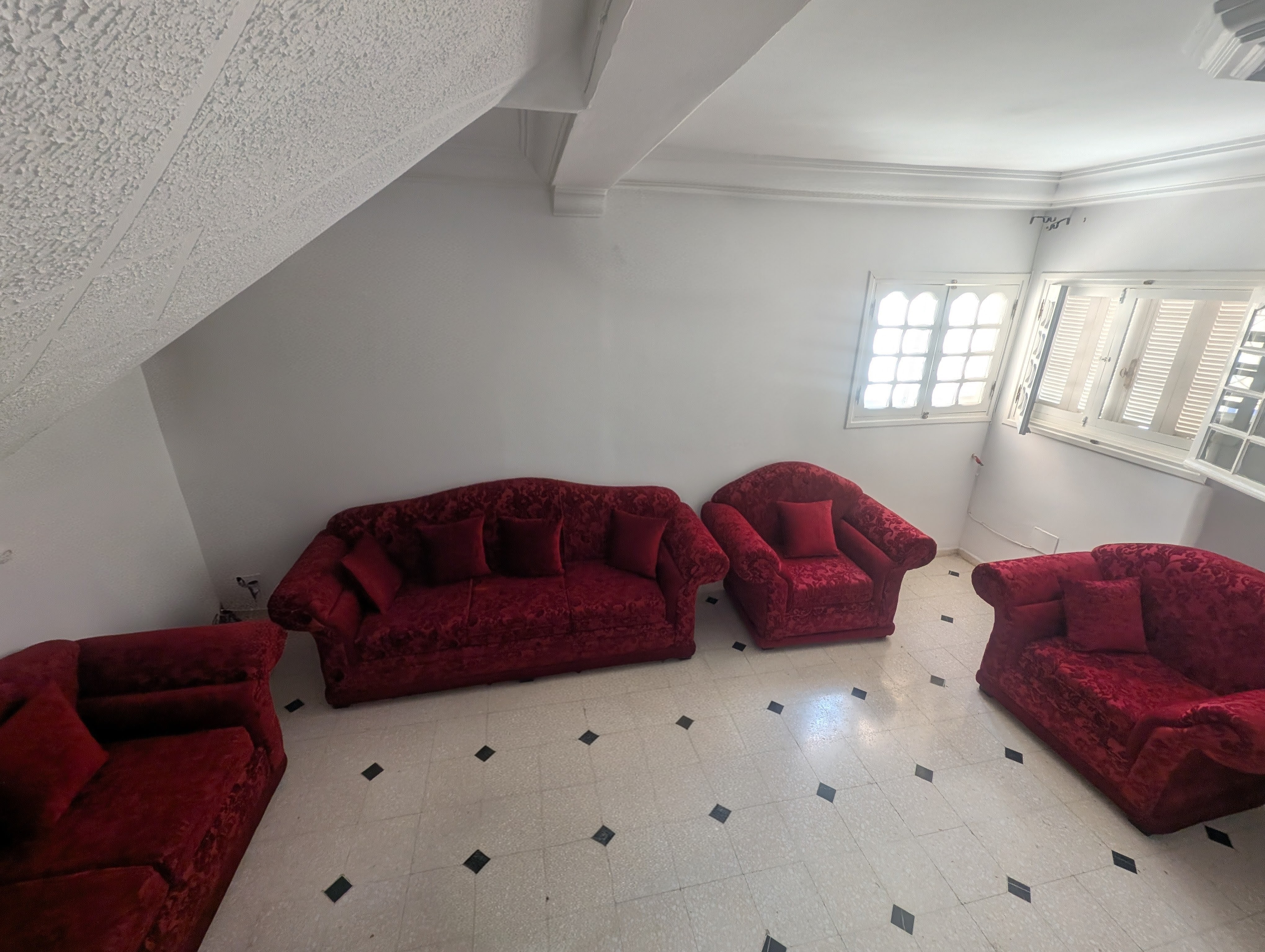 El Mourouj El Mourouj Salon - Salle  manger  Salons Salon en parfait tat