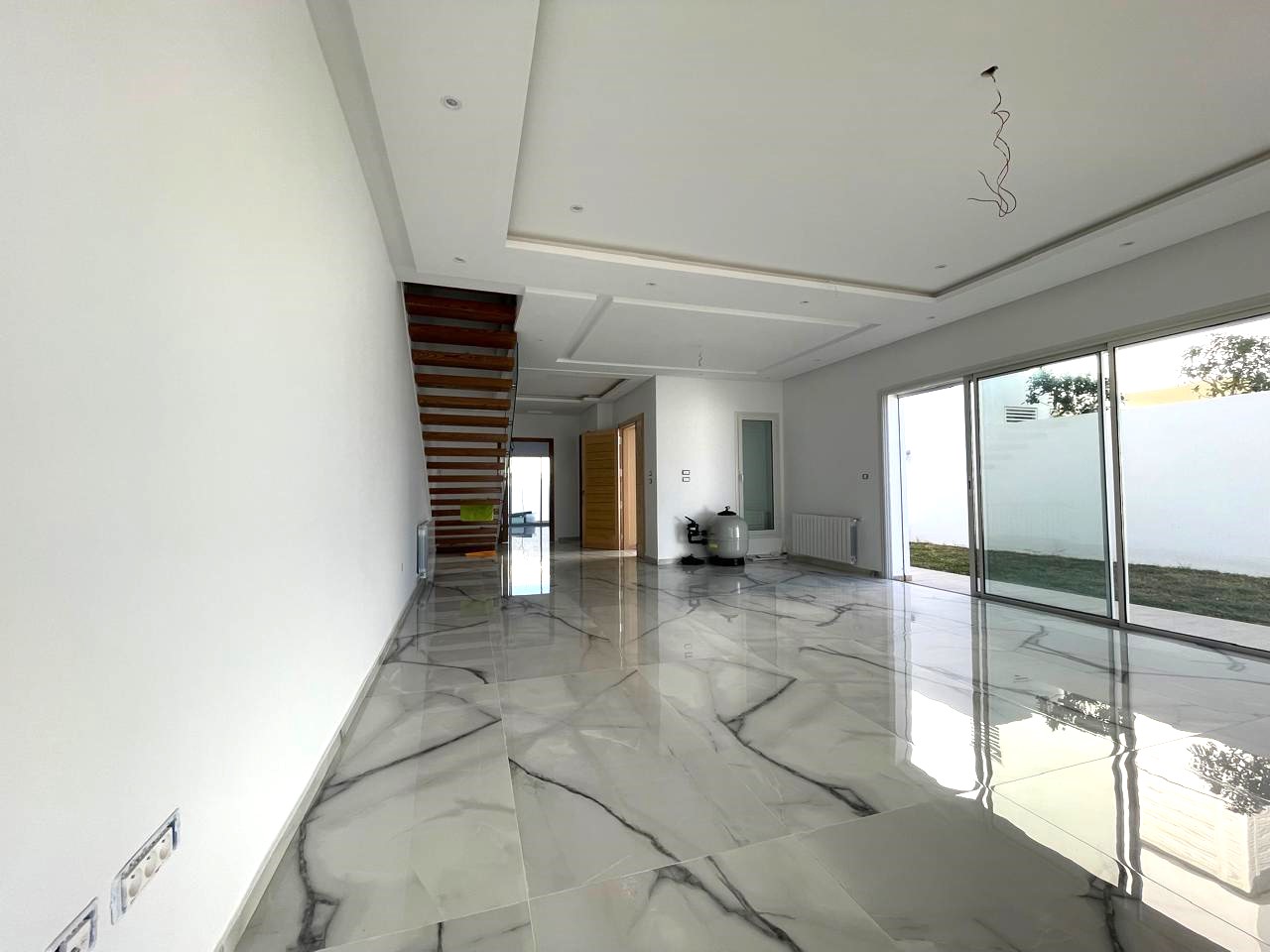 La Soukra Chotrana 3 Vente Maisons Villa avec piscine  chotrana 3