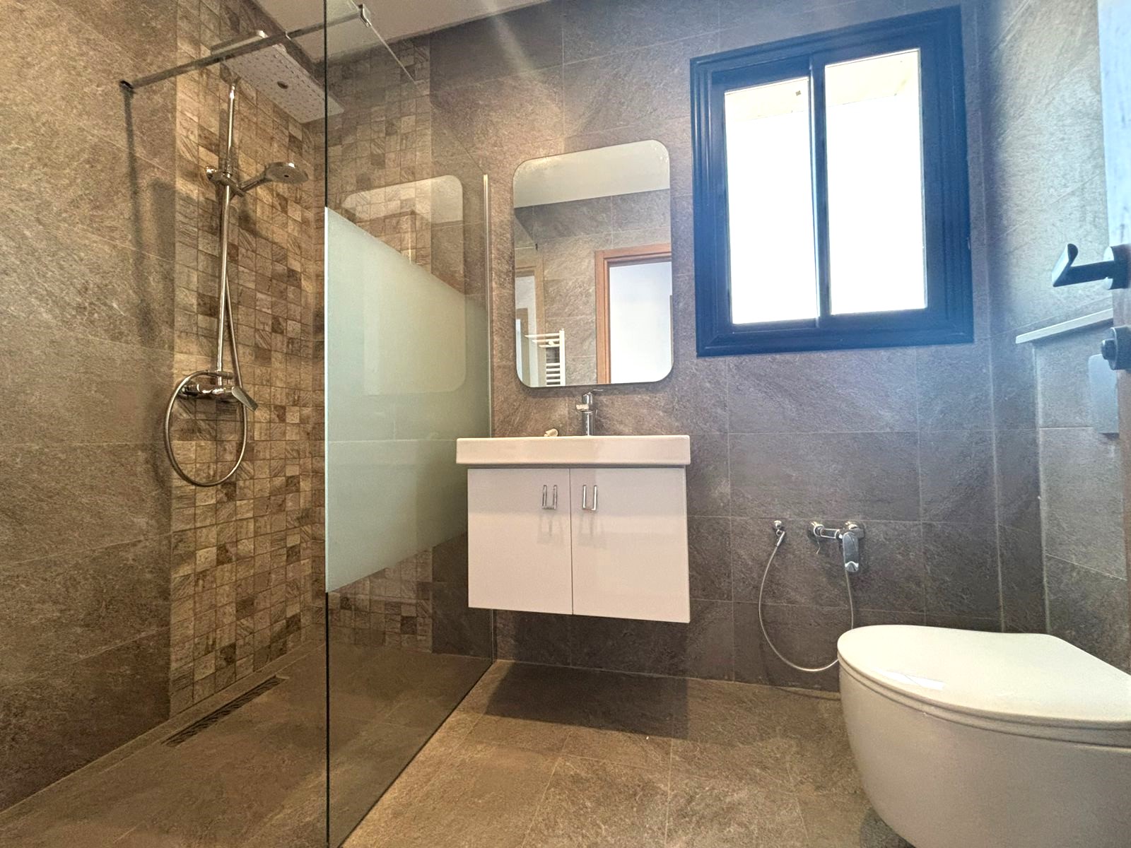 La Soukra Chotrana 1 Location Appart. 2 pices Appt s1 neuf  de 68m2  chotrana 1