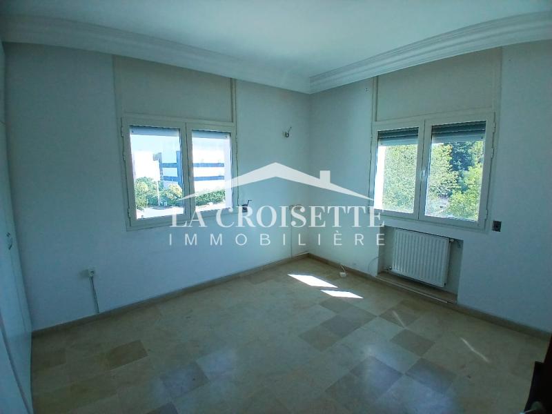 La Marsa Cite El Moustakbel (La Marsa) Location Appart. 4 pices S3  la marsa zel0550