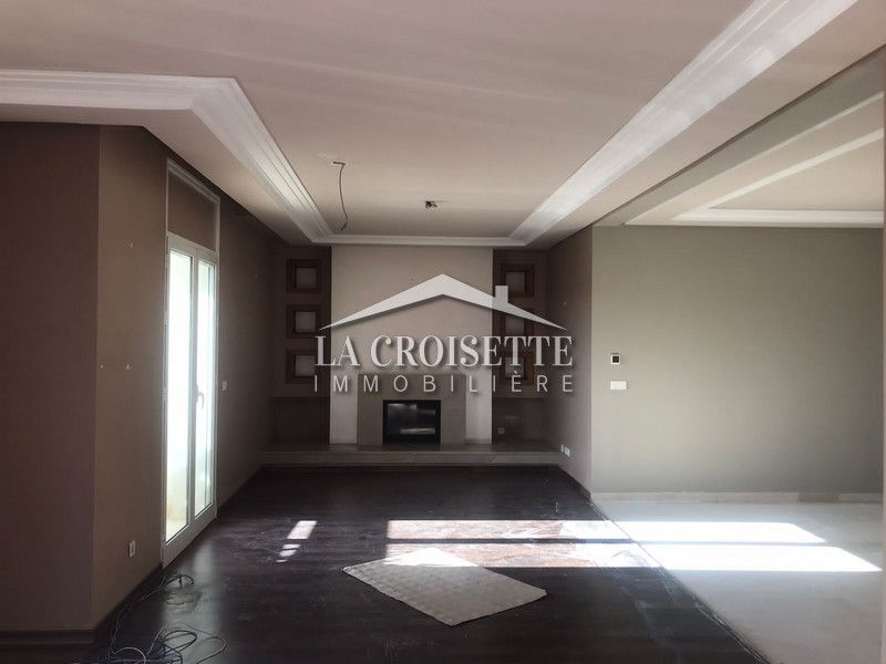 La Marsa Cite El Moustakbel (La Marsa) Location Appart. 5 pices+ S4  la marsa mal3259