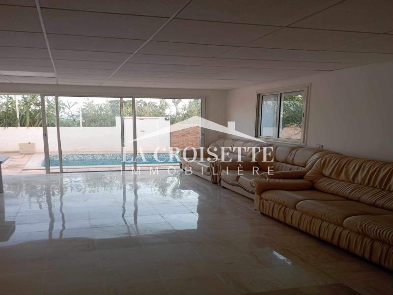 La Marsa Gammart Location Appart. 3 pices Rez de chausse s2 a gammarth zrcl0317