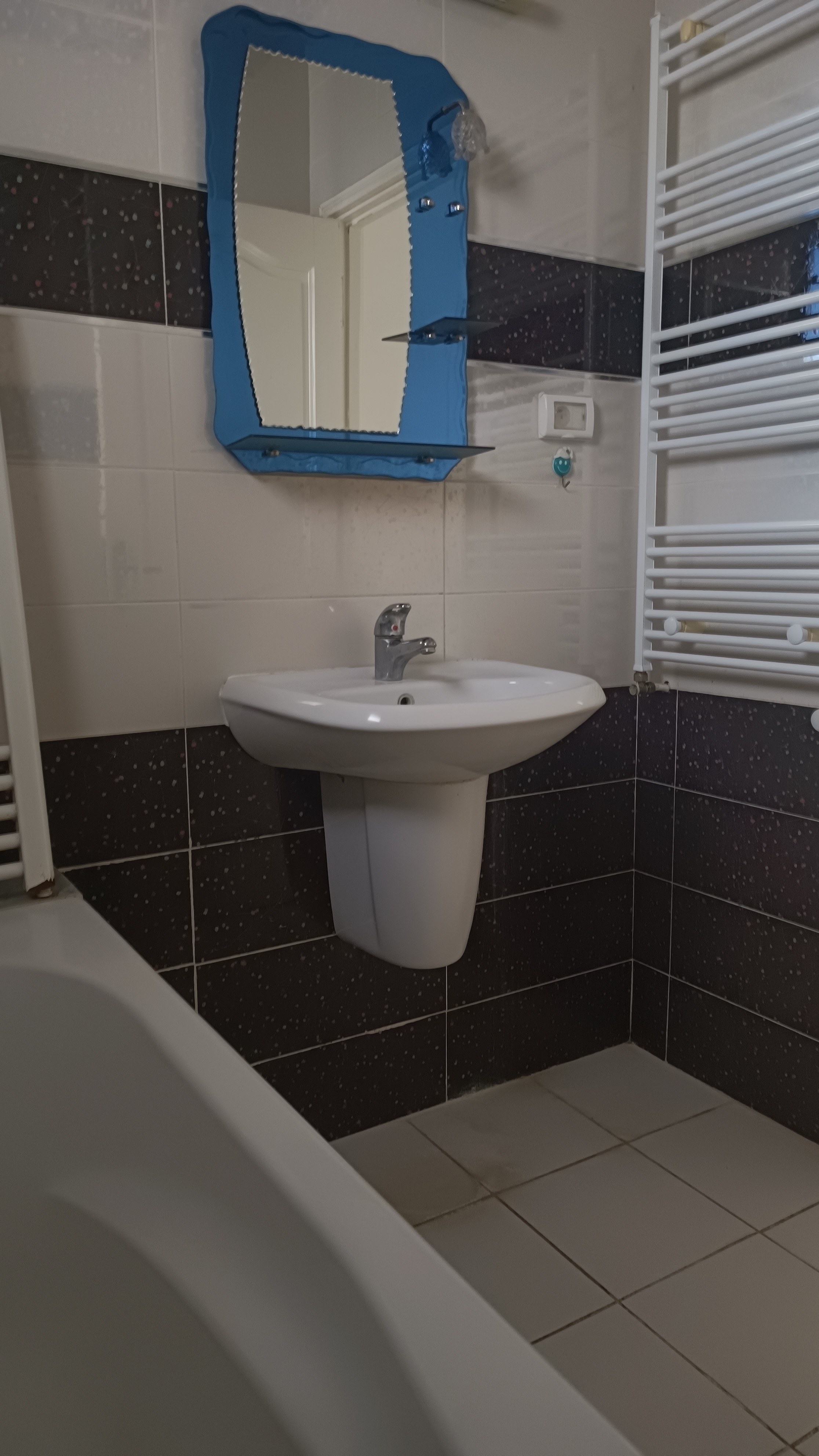 Mannouba La Mannouba Location Appart. 3 pices Salon et 2 chambres