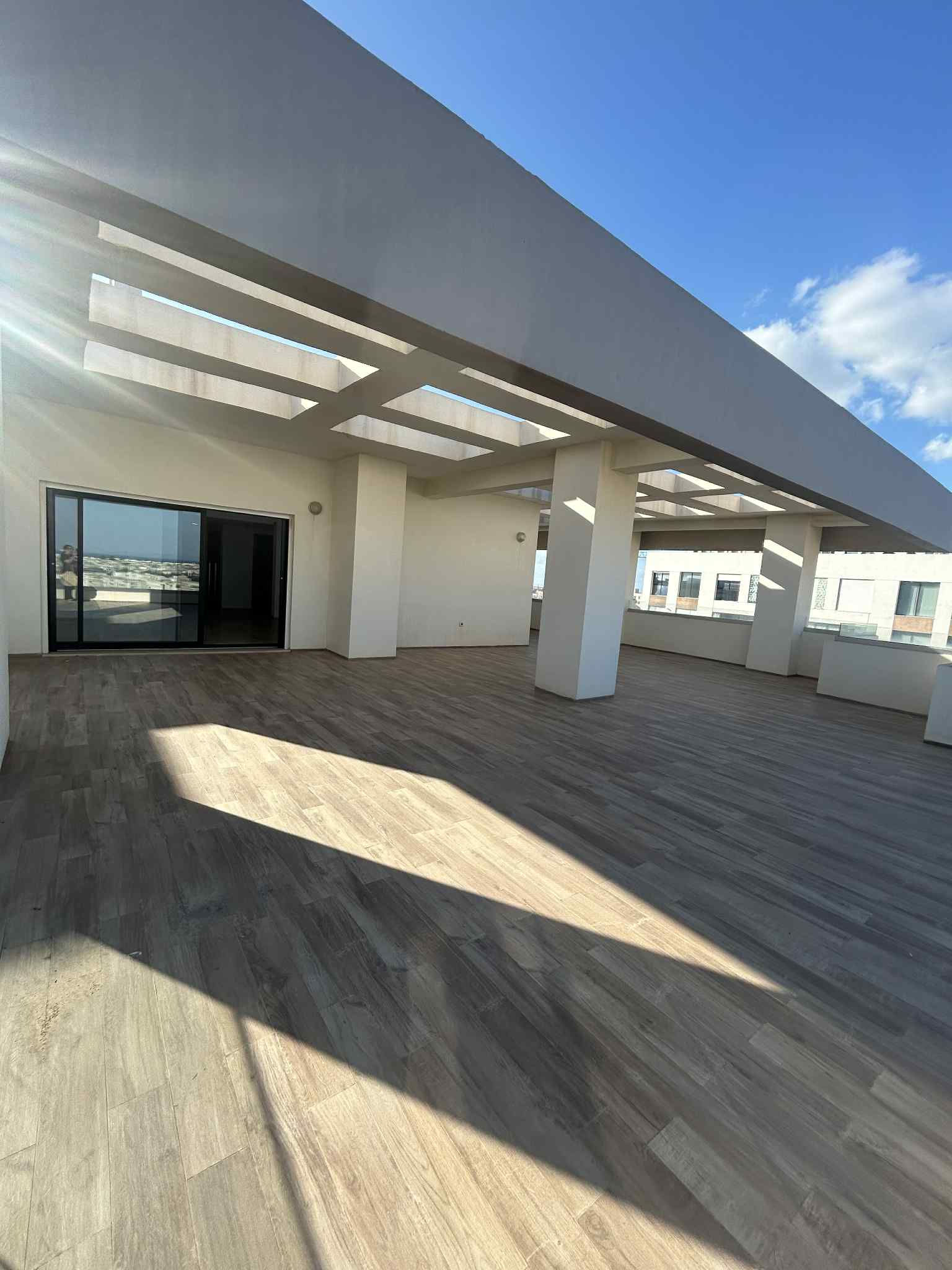 Ain Zaghouan Jardins de Carthage Vente Appart. 5 pices+ Penthouse de prestige au jardins de carthage