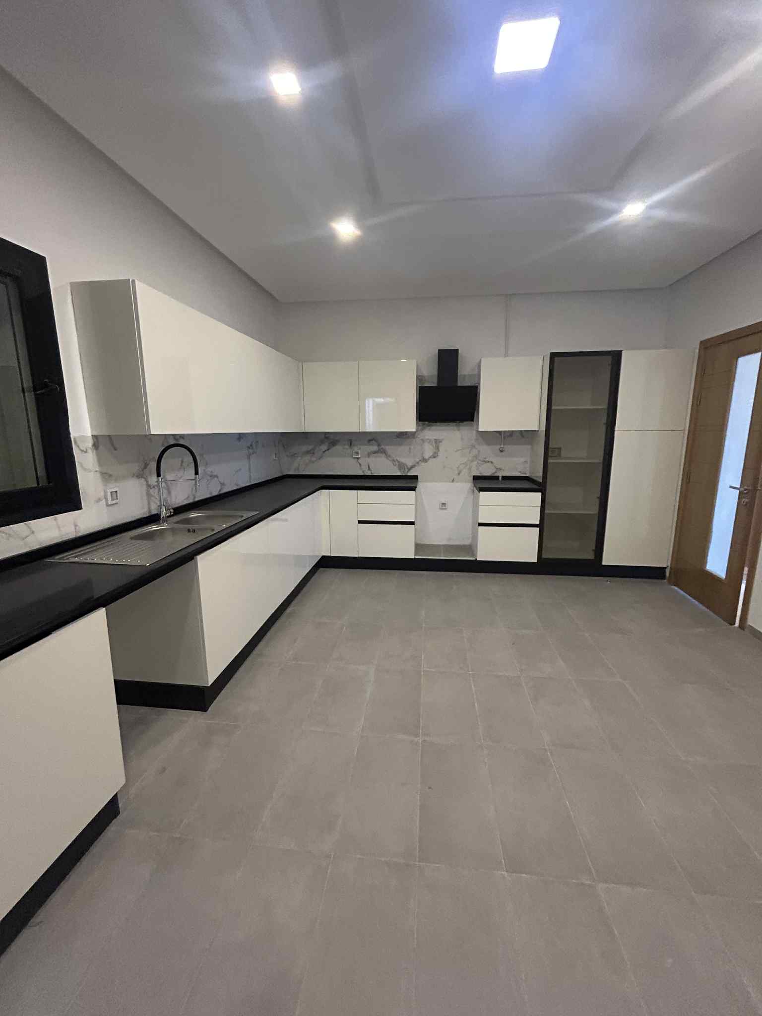 Ain Zaghouan Jardins de Carthage Vente Appart. 5 pices+ Penthouse de prestige au jardins de carthage