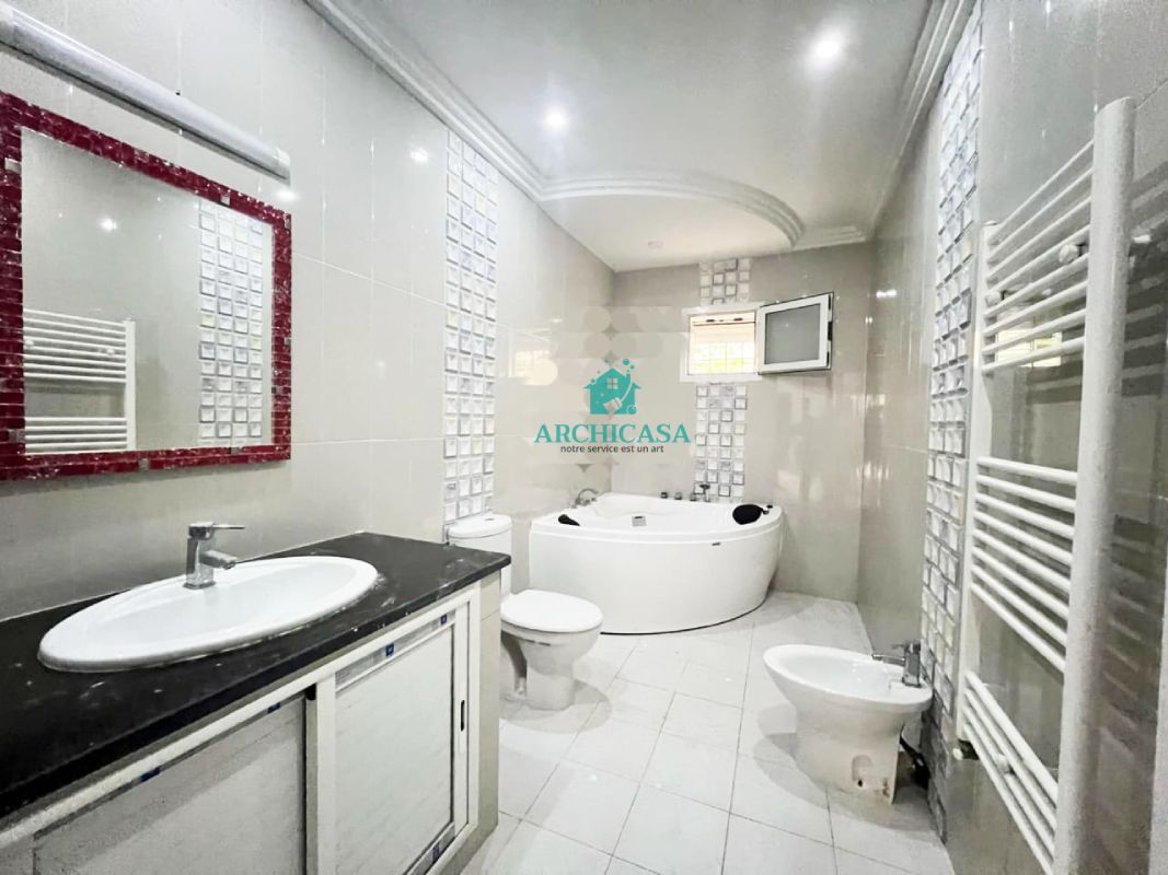 Hammam Chatt Borj Cedria Vente Maisons Villa jamais habit sur 2 niveaux