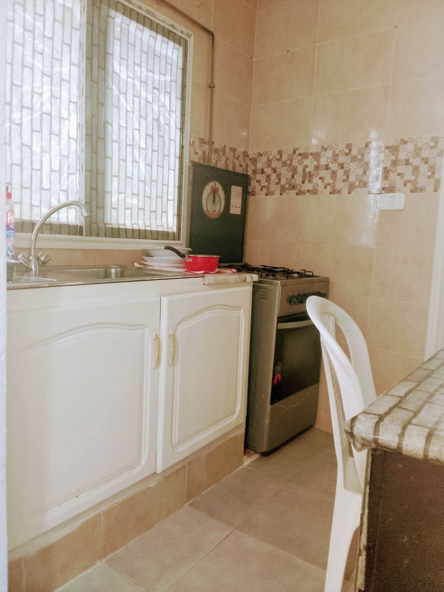 Ariana Ville Cite Ennasr 1 Location Appart. 1 pice S0 meubl rdc d'une villa ennasr 1