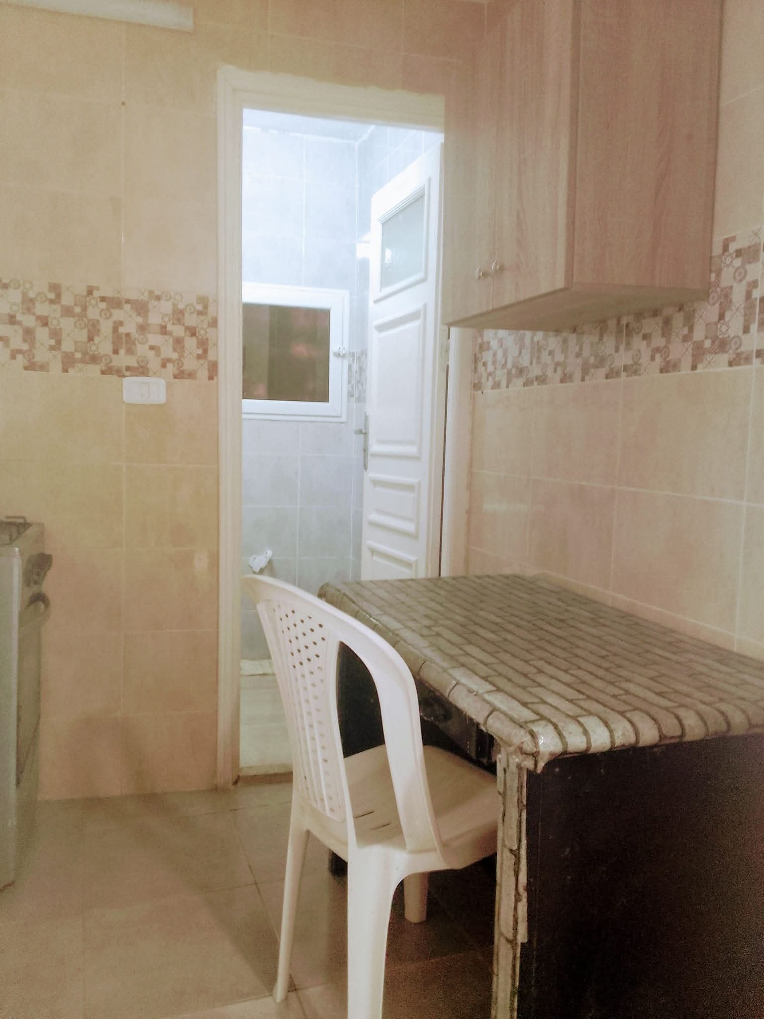 Ariana Ville Cite Ennasr 1 Location Appart. 1 pice S0 meubl rdc d'une villa ennasr 1