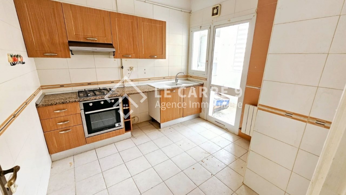La Marsa El Aouina Location Appart. 3 pices Un appartement s3  cit les palmerais