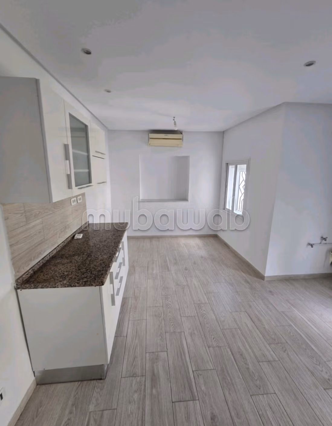 El Menzah El Menzah 9 Location Appart. 3 pices Etage de villa s3 rf 178
