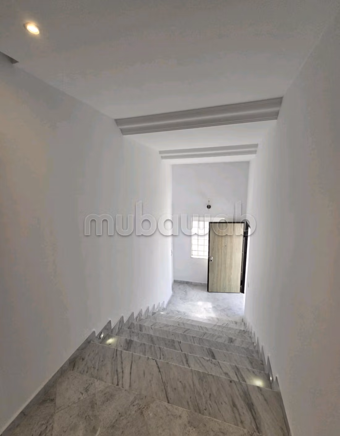 El Menzah El Menzah 9 Location Appart. 3 pices Etage de villa s3 rf 178