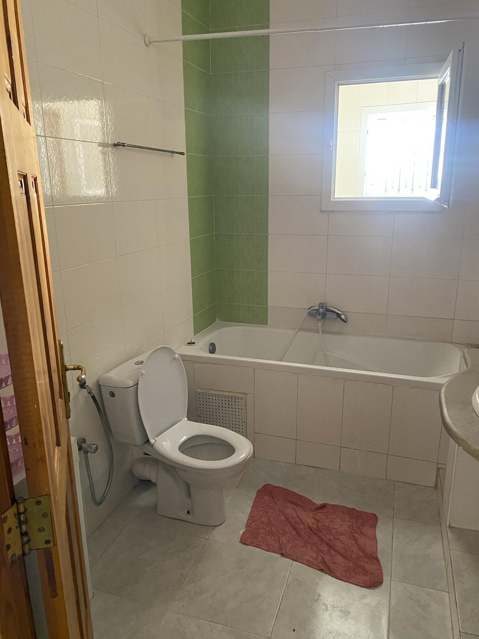 El Menzah El Manar 1 Location Appart. 3 pices S3 manar 1 1300