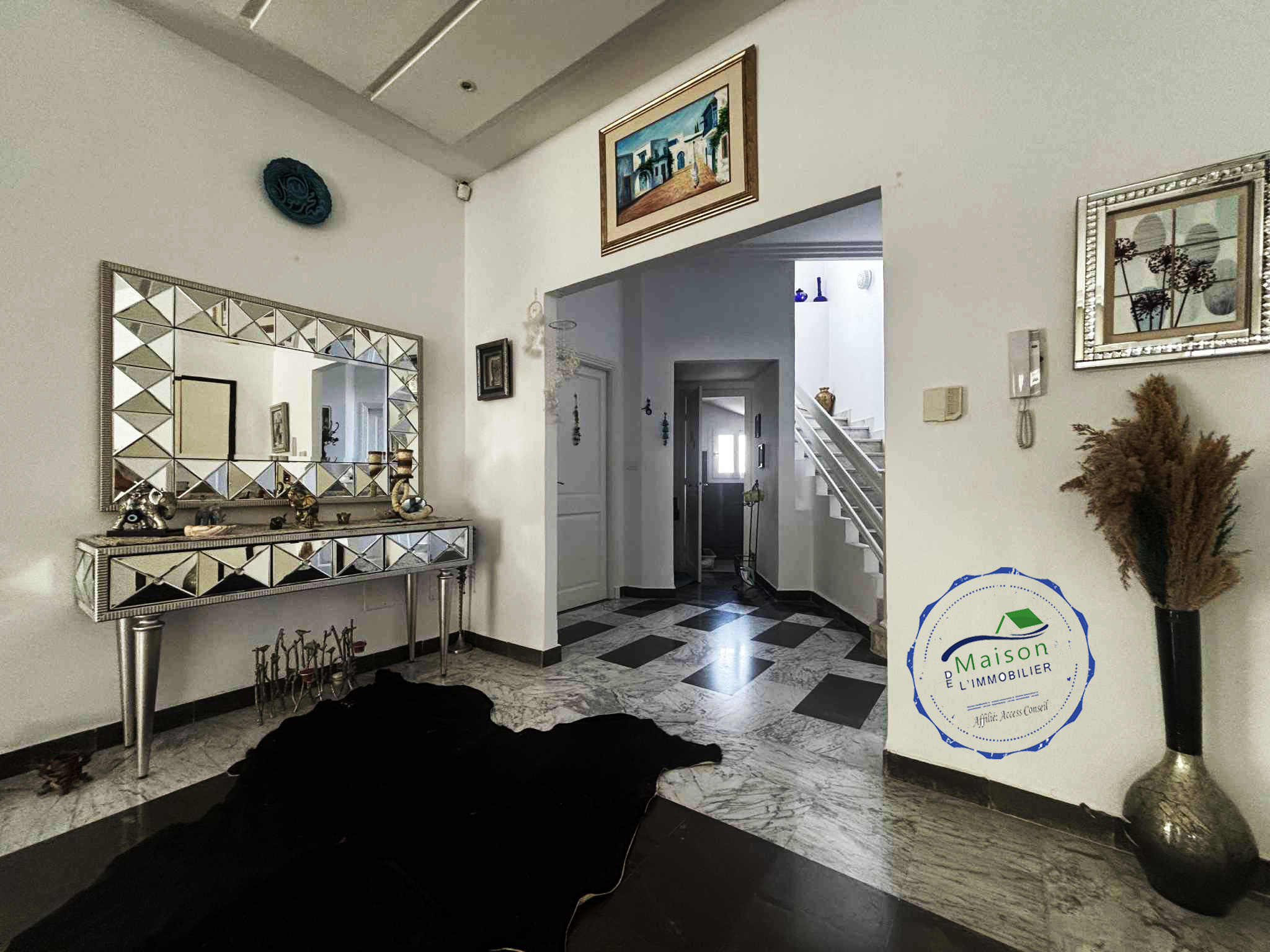 La Soukra La Soukra Location Maisons Villa moderne avec jardin  la soukra