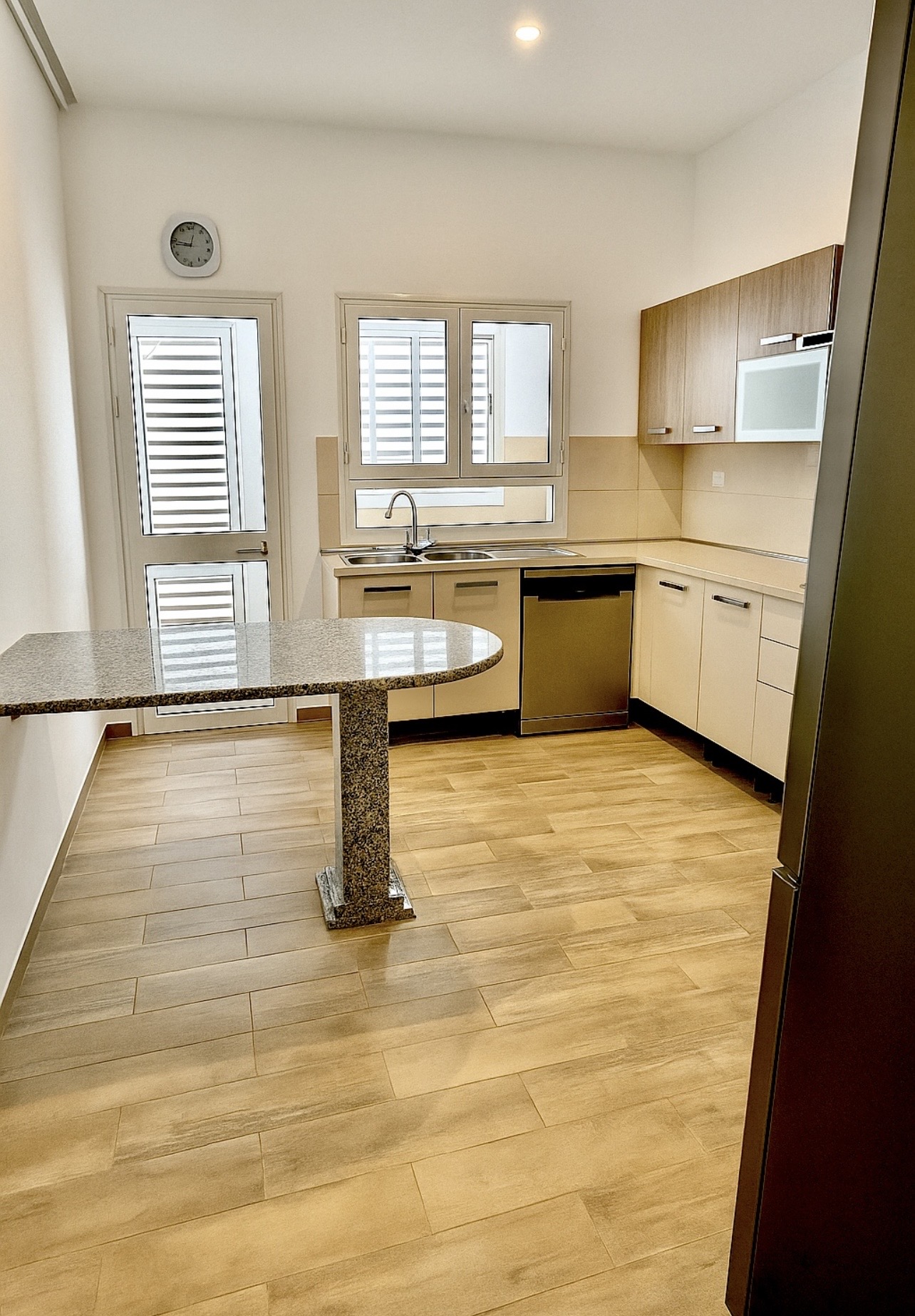 La Marsa Gammart Vente Appart. 4 pices Appartement s3