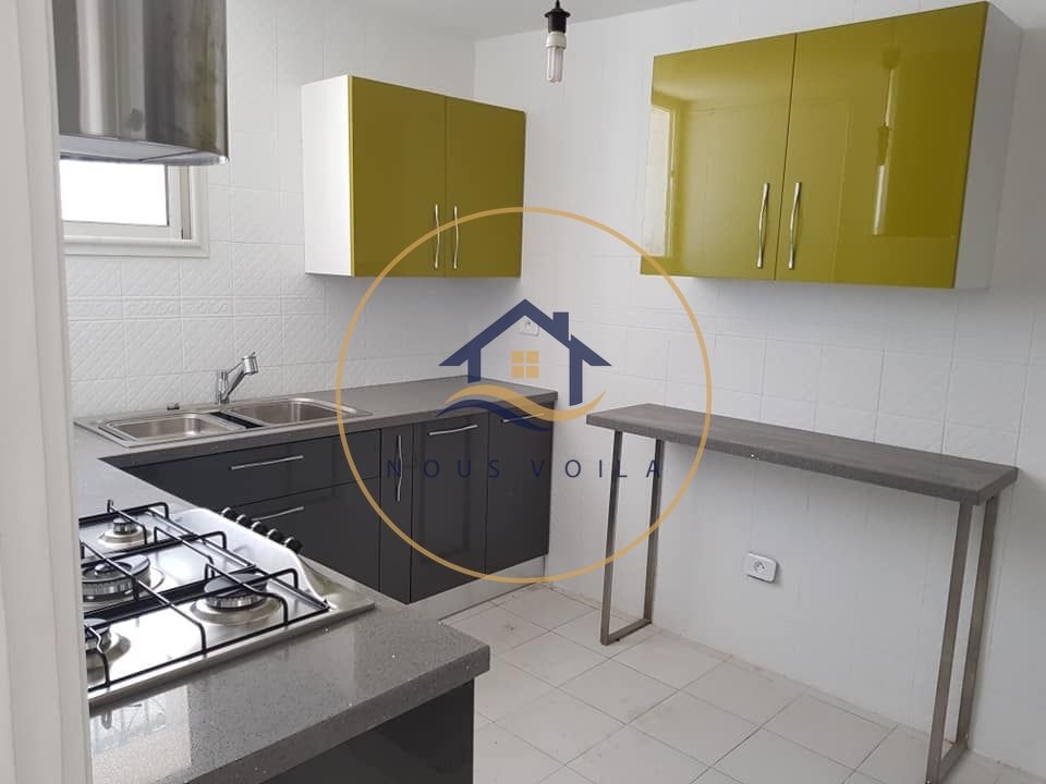 La Marsa Marsa Ennassim Location Appart. 4 pices S2 avec piscine  la marsa alm0022